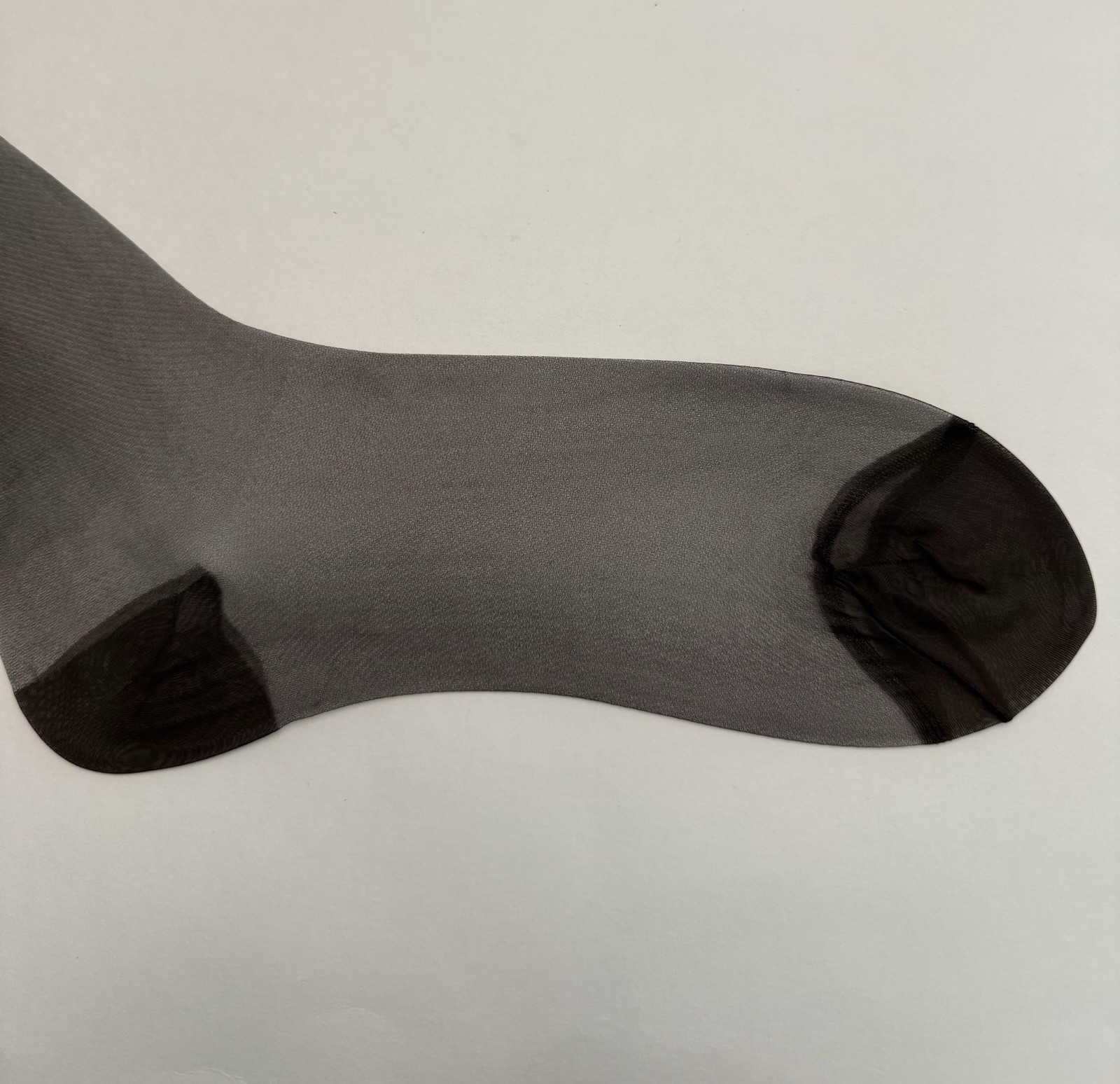 Vintage Seamless Reinforced Heel And Toe Mesh Stockings 33 Inches Long