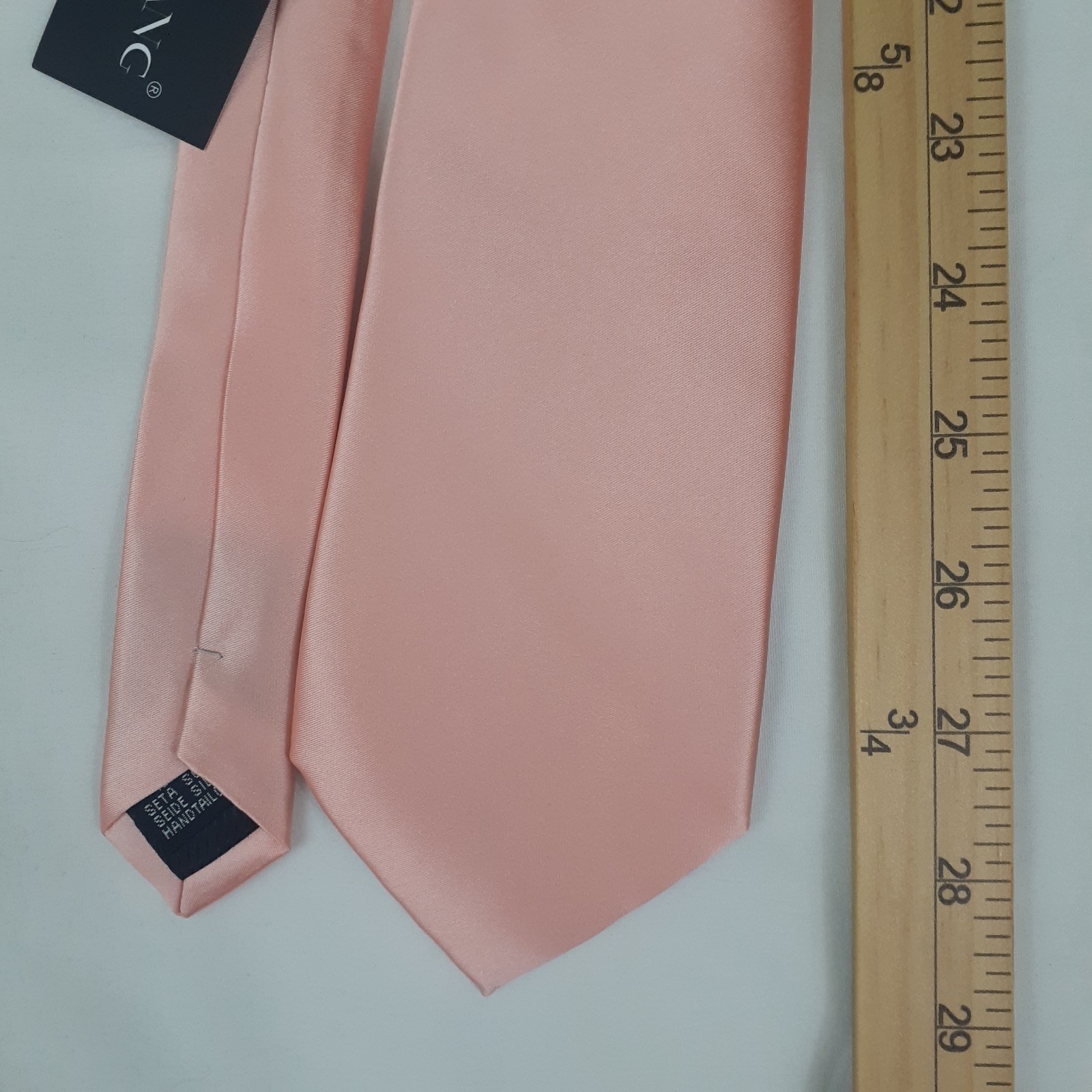 Barry Wang 100% Silk Mens Tie Pink Hand Tailored Italy Classic New Tags Necktie