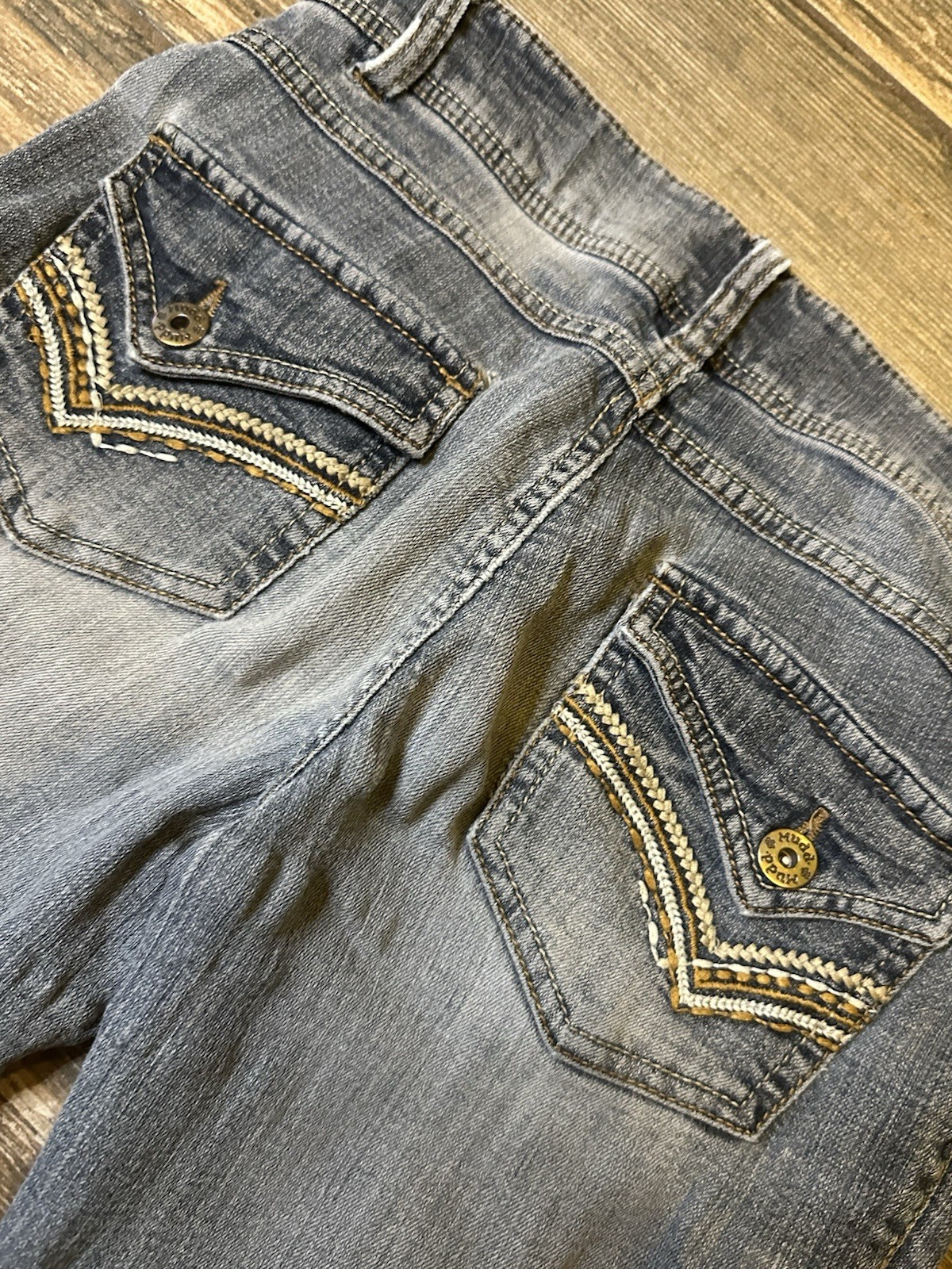 Mudd Women’s Size 7 Blue Medium Wash Bootcut Stretch Denim Jeans