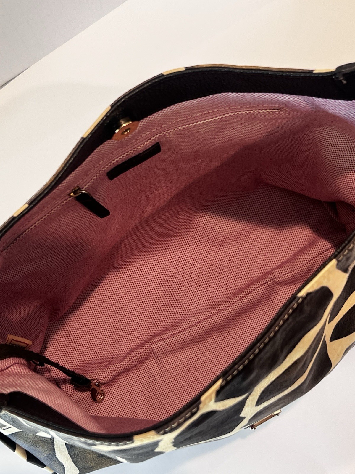 Dooney & Bourke Giraffe Animal Print Shoulder Bag Zip, Detachable Strap