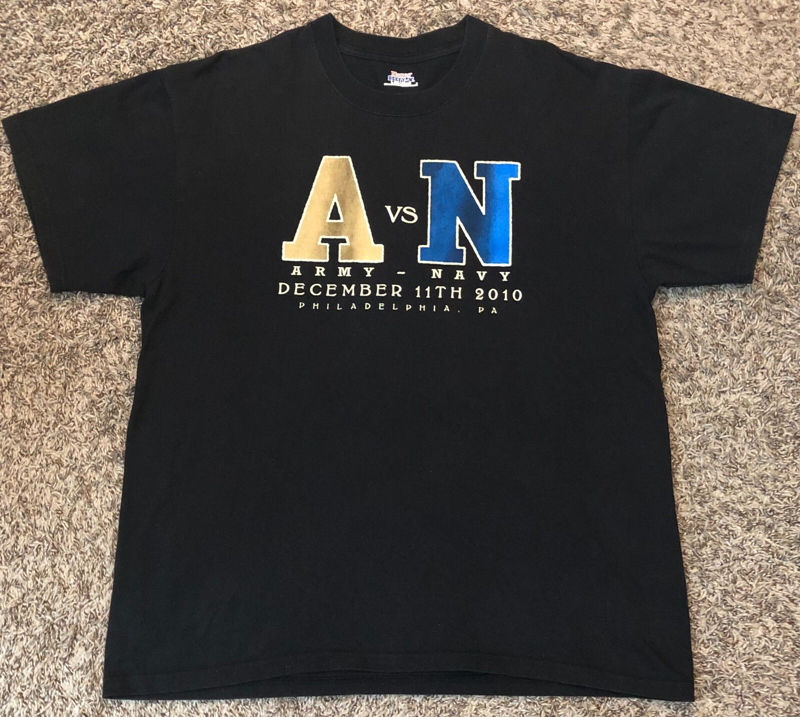 Army vs. Navy Football Game Official 2010 Recapture The Glory Men’s T-Shirt L