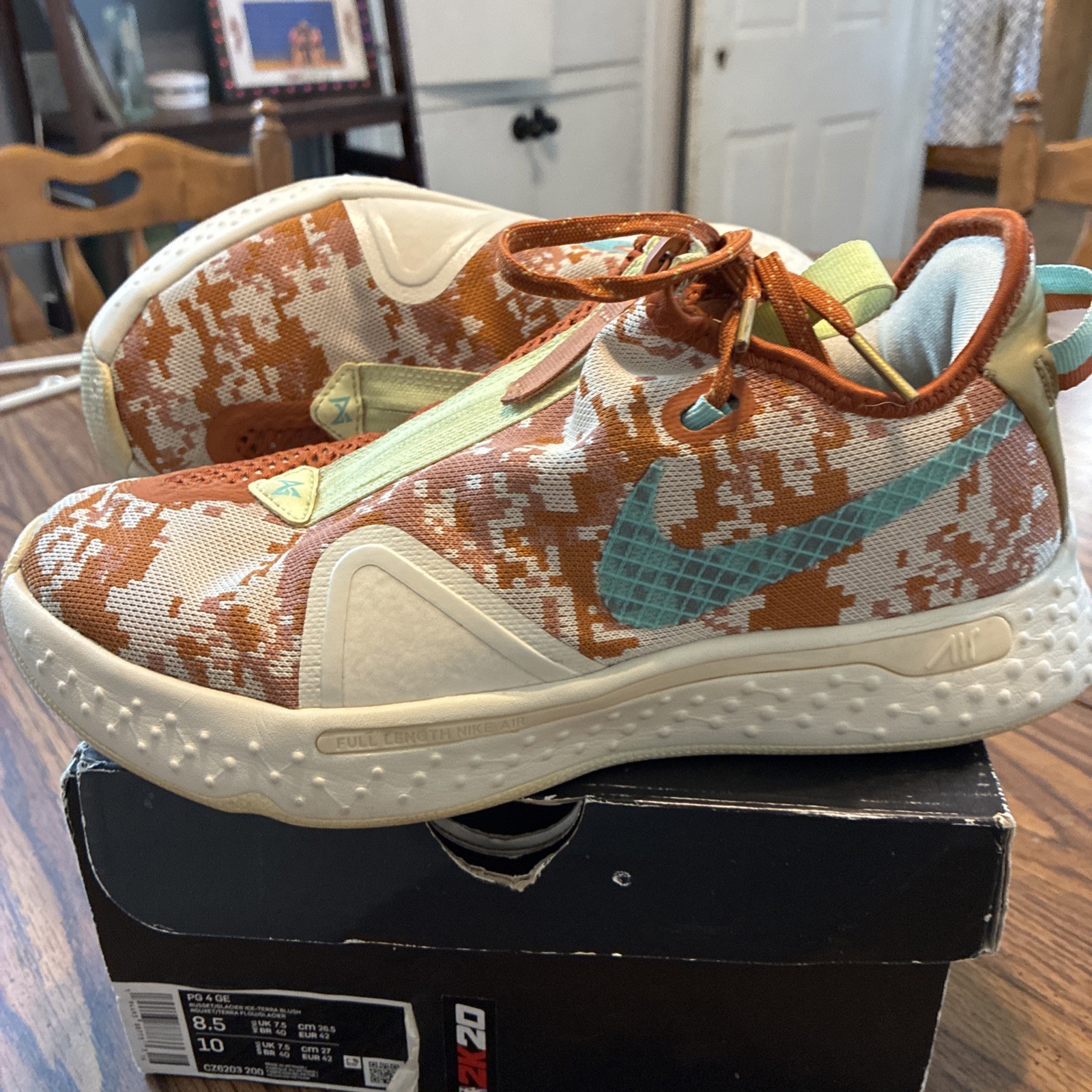 Gatorade x Nike PG 4 GE NBA 2K20 Size 8.5 Men’s Used with Box