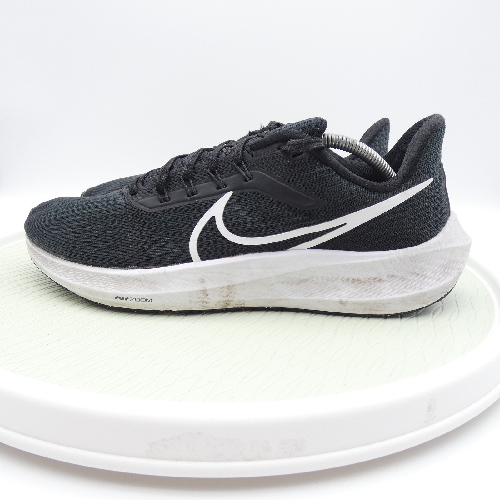 Nike Air Zoom Pegasus 38 Mens Running Shoes Black White DH4071-001 Size 12