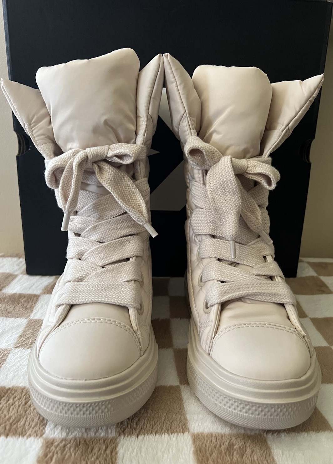 Converse CTAS Elements Boots X Hi Light Dune/Ivory A14273C Women’s Size 8 BNIB