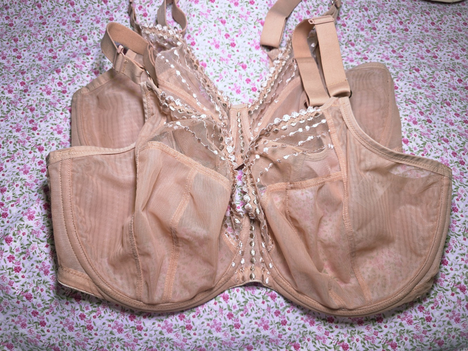 Elomi Matilda Underwire Plunge Bra EL8900 Cafe Au Lait Size UK 36G – US 36I