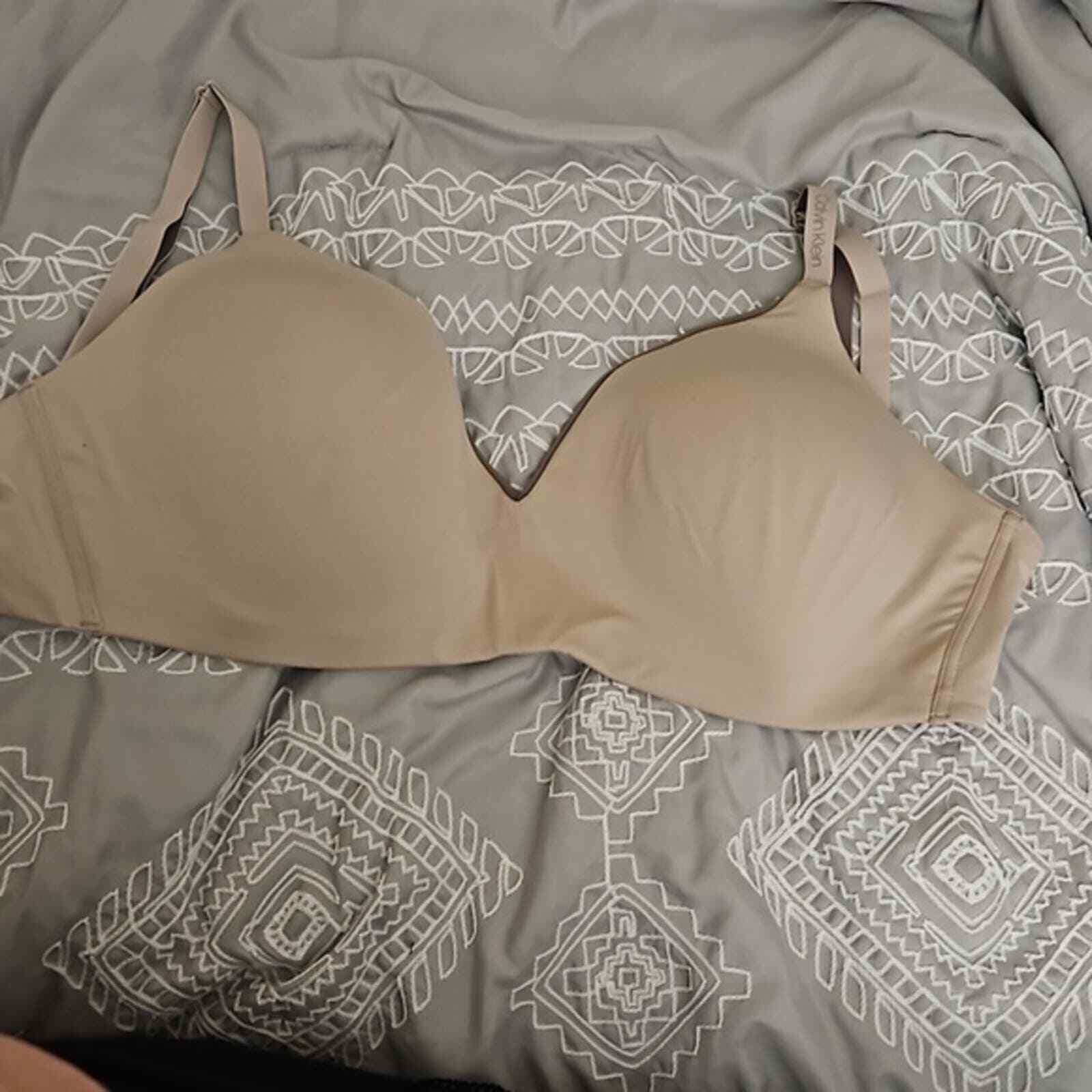 Large‎ 2 Pack Calvin Klein Wirefree Microfiber Bras