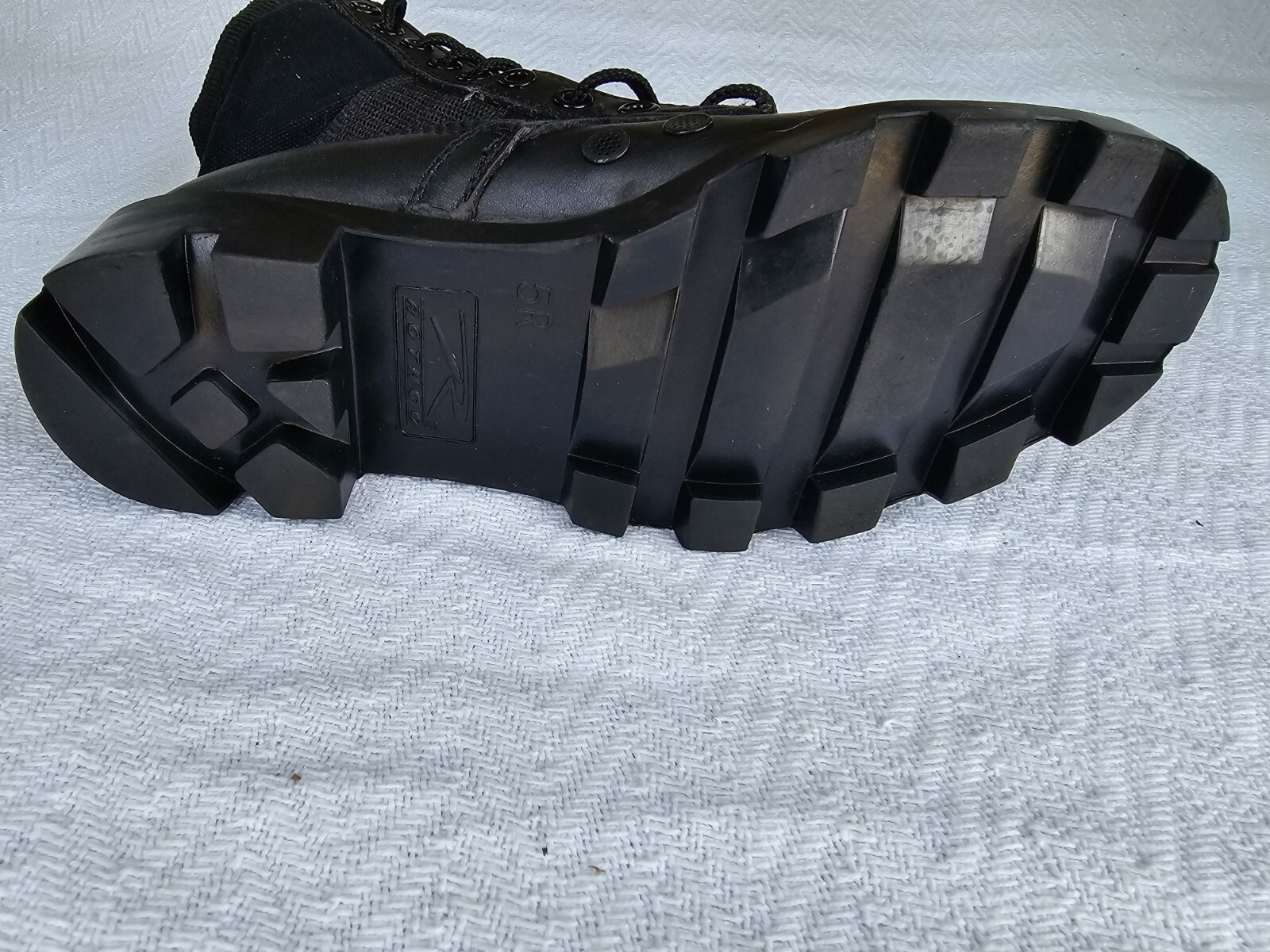 Black GI Style Jungle Boot With Panama Sole And Steel Toe 5781 Rothco Size 5R