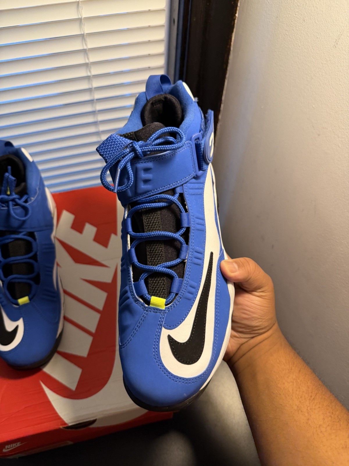 Nike Air Griffey Max 1 2021 Varsity Royal Size 11.5 VNDS