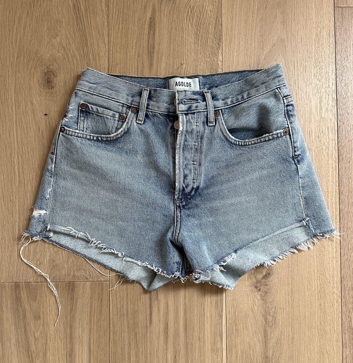 AGOLDE Parker Vintage Cutoff Short in Riptide Size 23