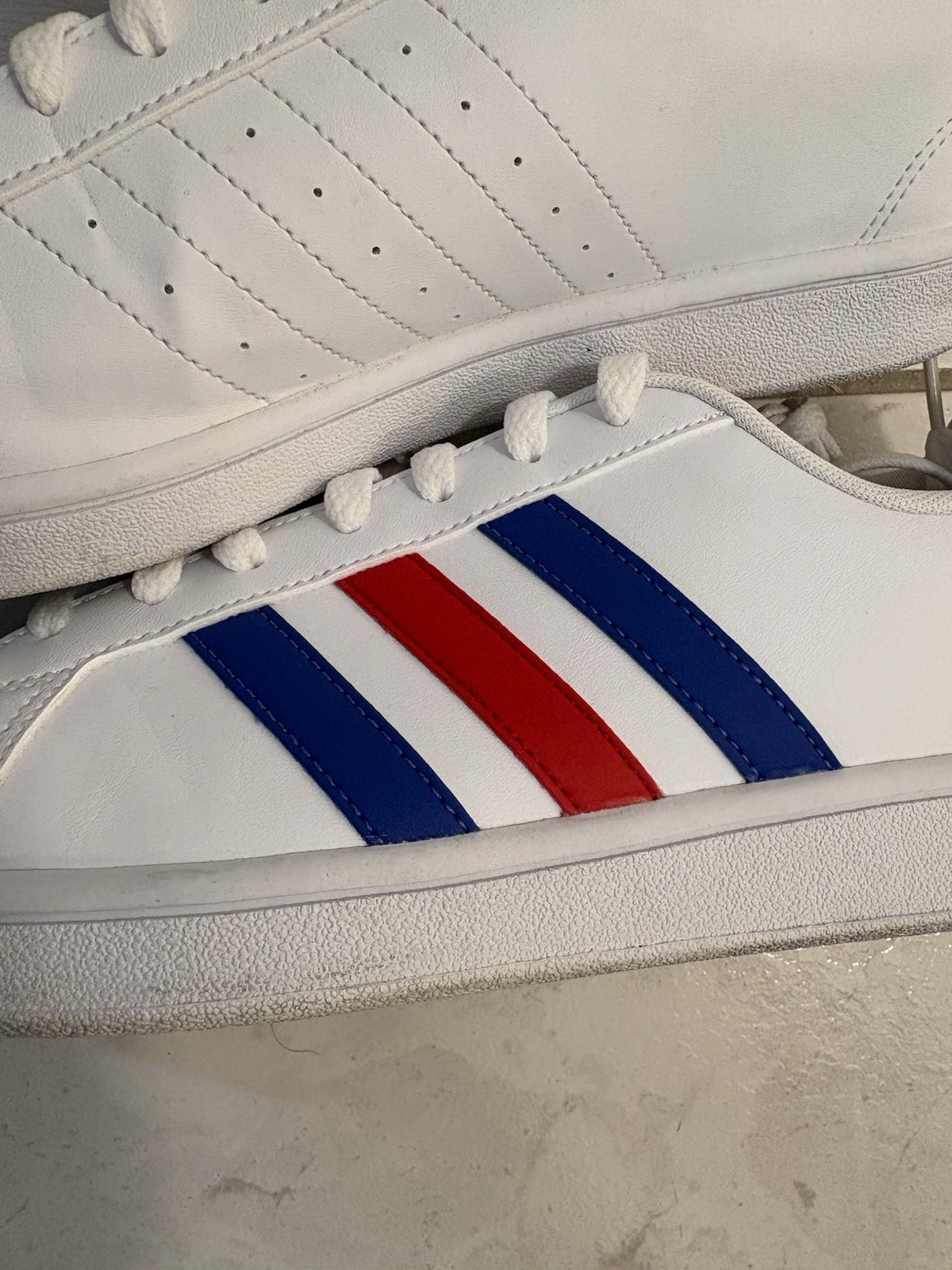 Men’s Adidas Grand Court Base White Leather Sneakers (9.5)