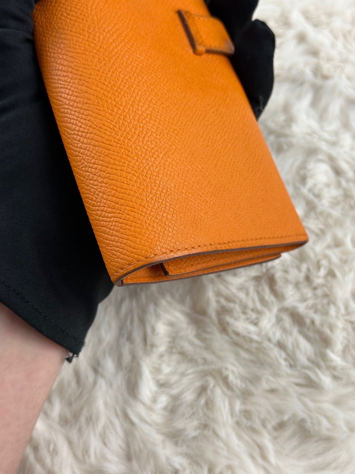 Hermes Pre-Owned Authentic Long Wallet Length 17 cm, width 1 cm, height 9 cm