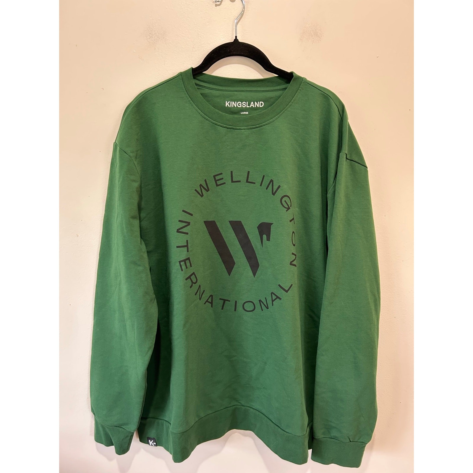 Kingsland Winter Equestrian Festival green sweatshirt mens L crew front logo