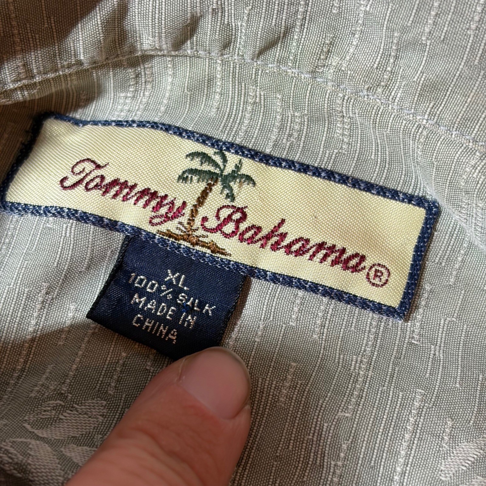Tommy Bahama Mens XL Silk Hawaiian Shirt Gray Tonal Palm Jacquard Button Pocket