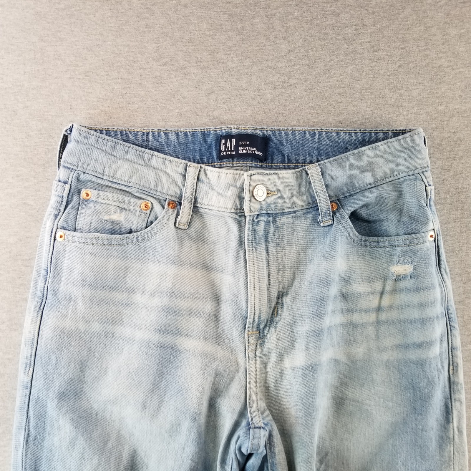 Gap Jeans Womens Sz 2/26R Universal Slim Boyfriend Light Wash Normcore Cute Nice