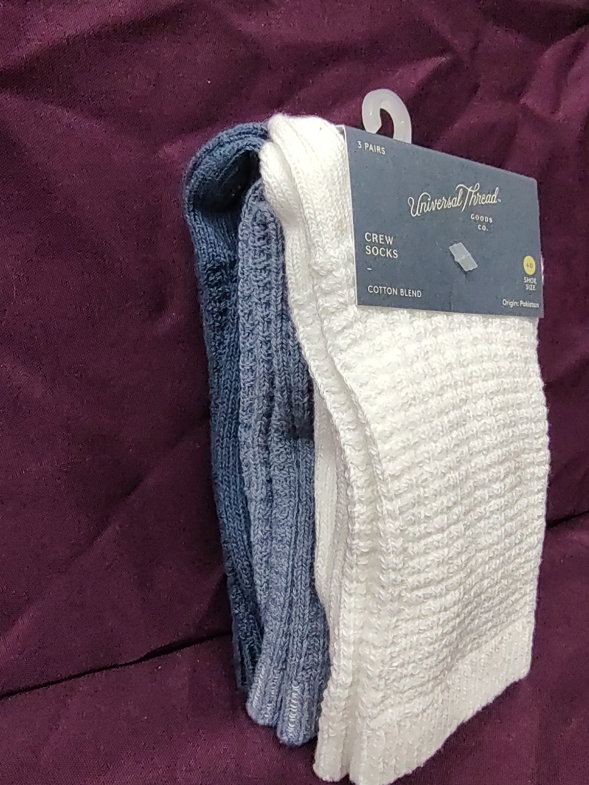 Universal Thread, Women Waffle Texture 3 Pair Crew Socks, Shoe Size 4-10