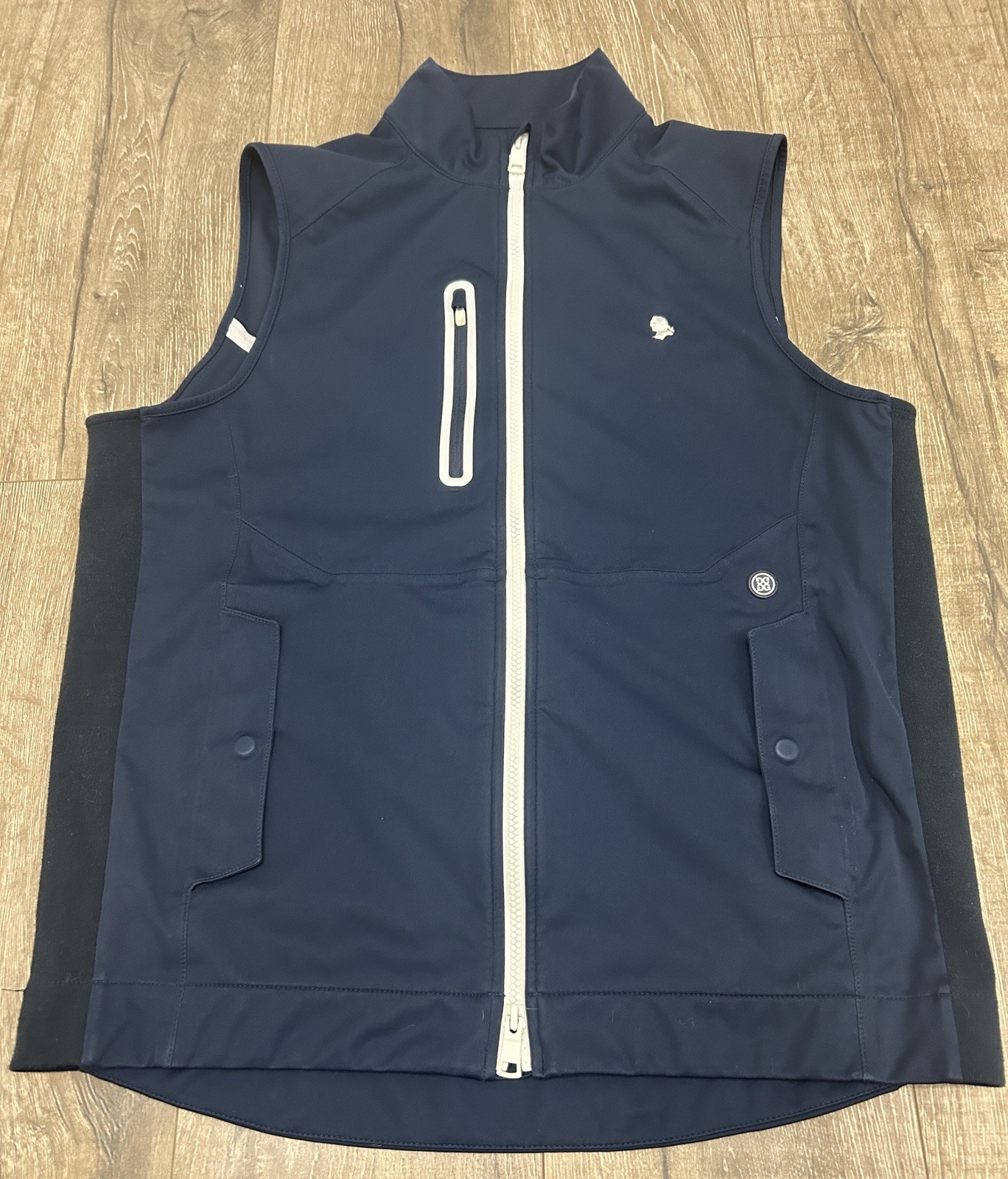 G/FORE Men’s Twilight Weather Resistant Slim Fit Repeller Vest Size Large Blue
