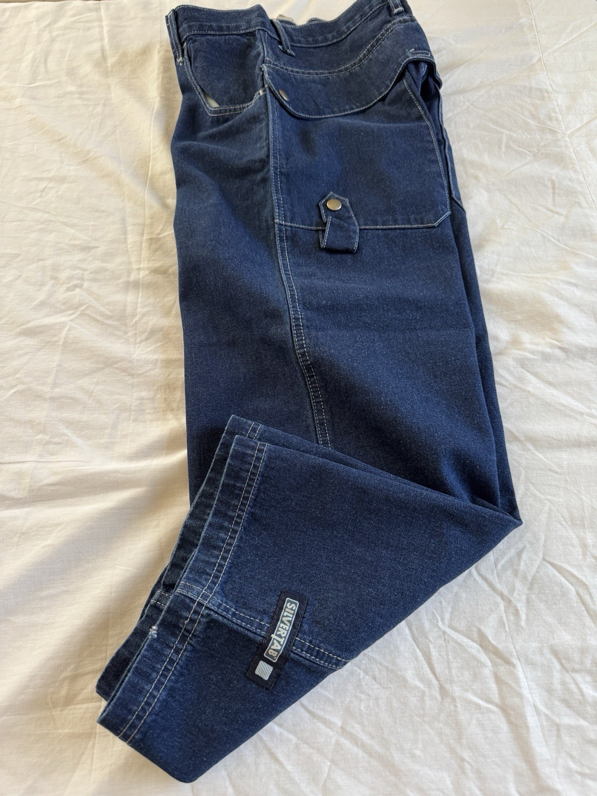 NWT Vintage Levi’s Silver Tab Boys Dark Wash Denim Skater Jeans Size M