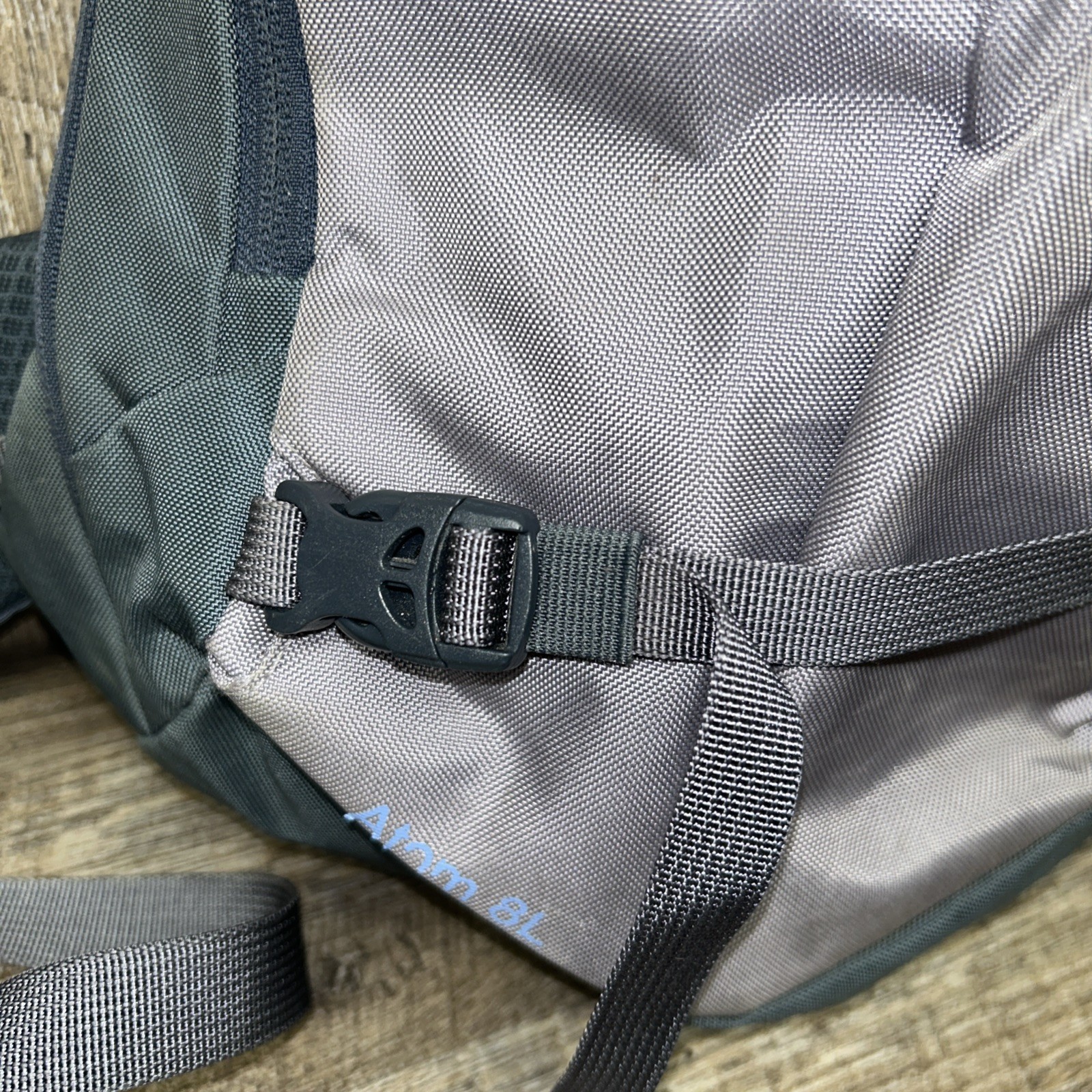 Gently Used Patagonia ATOM 8 Liter Crossbody Bag