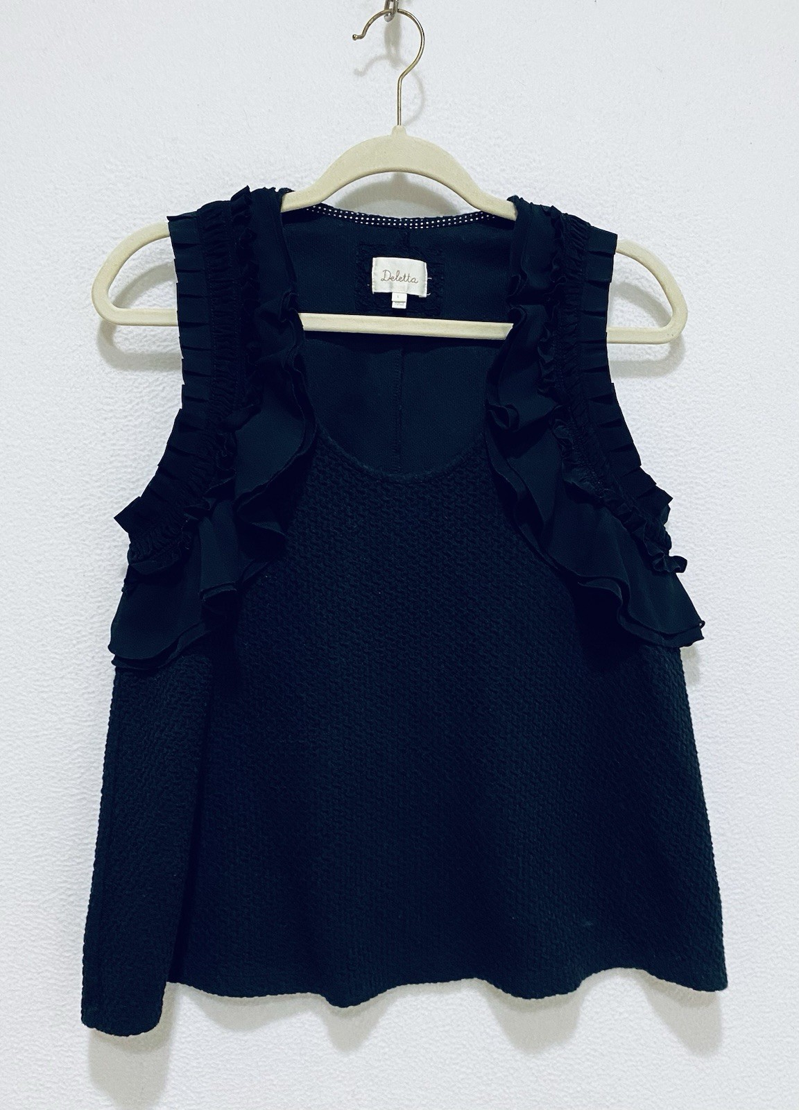 Deletta Anthropologie Top Womens Large Black Clemente Ruffle Textured Delicate