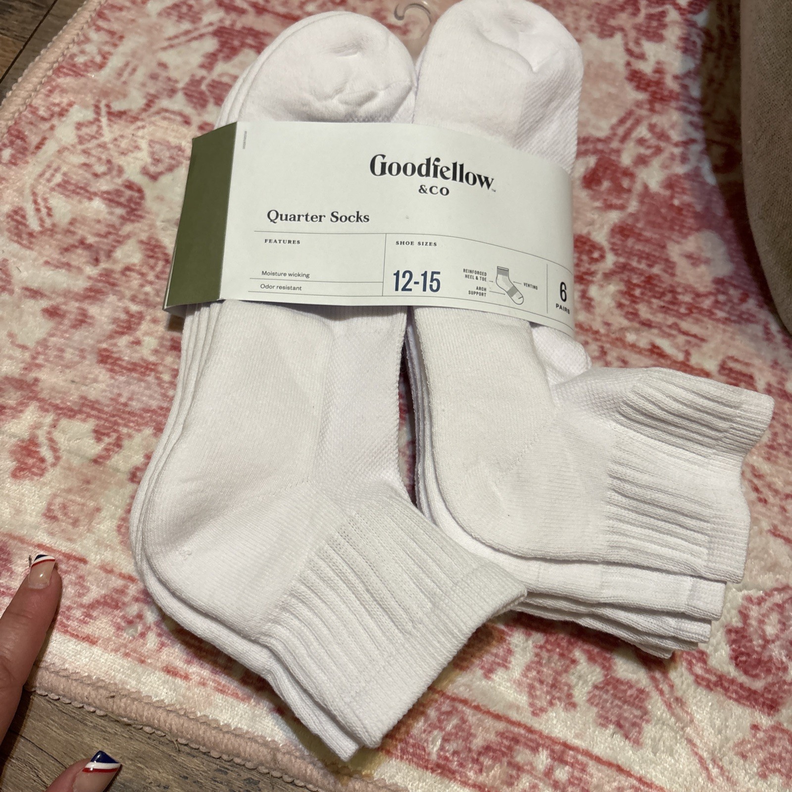 Good fellow & Co Quarter Socks Size 12-15