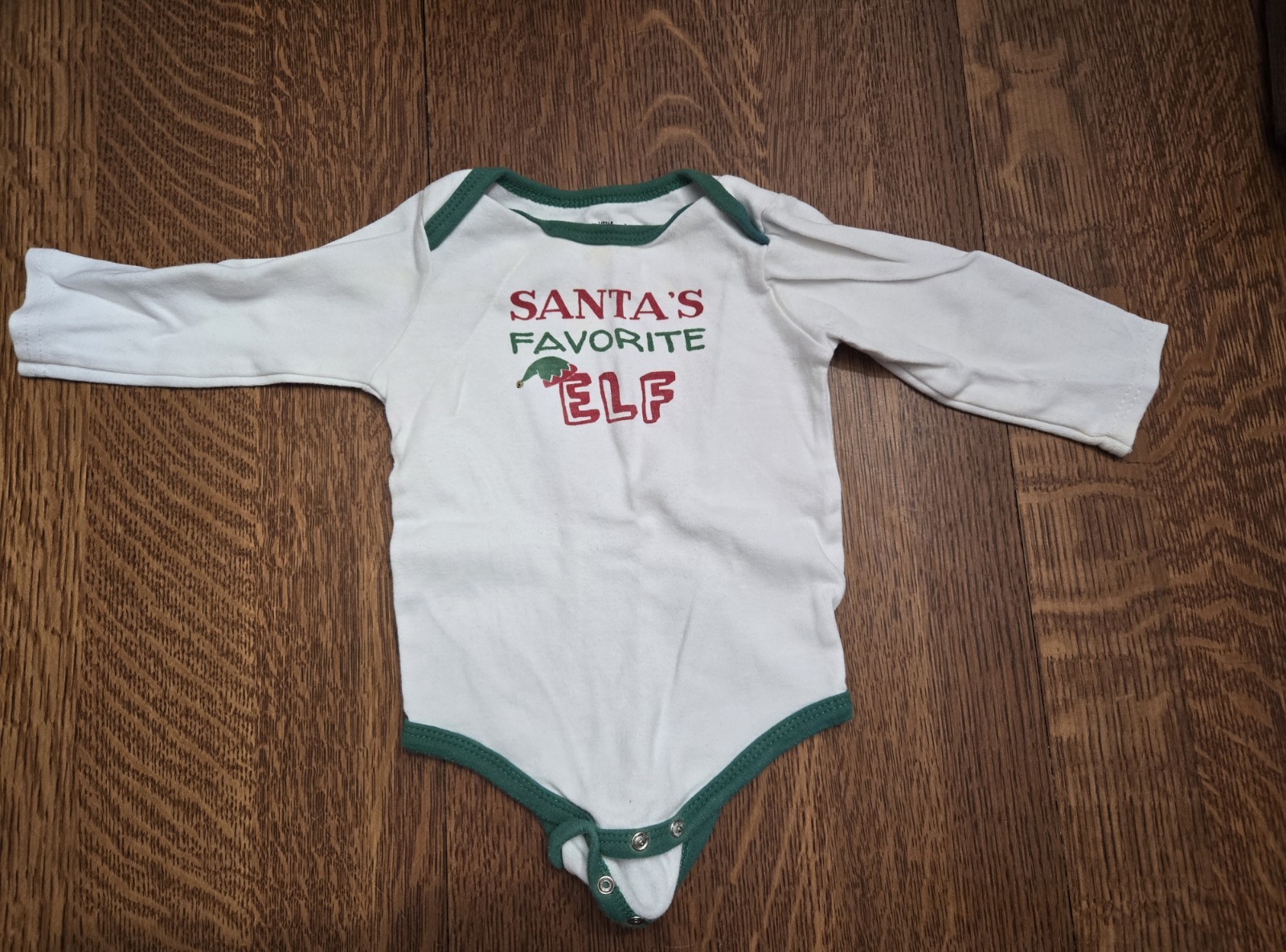 5 piece 9 Month Christmas Baby Bodysuit Clothing Lot.