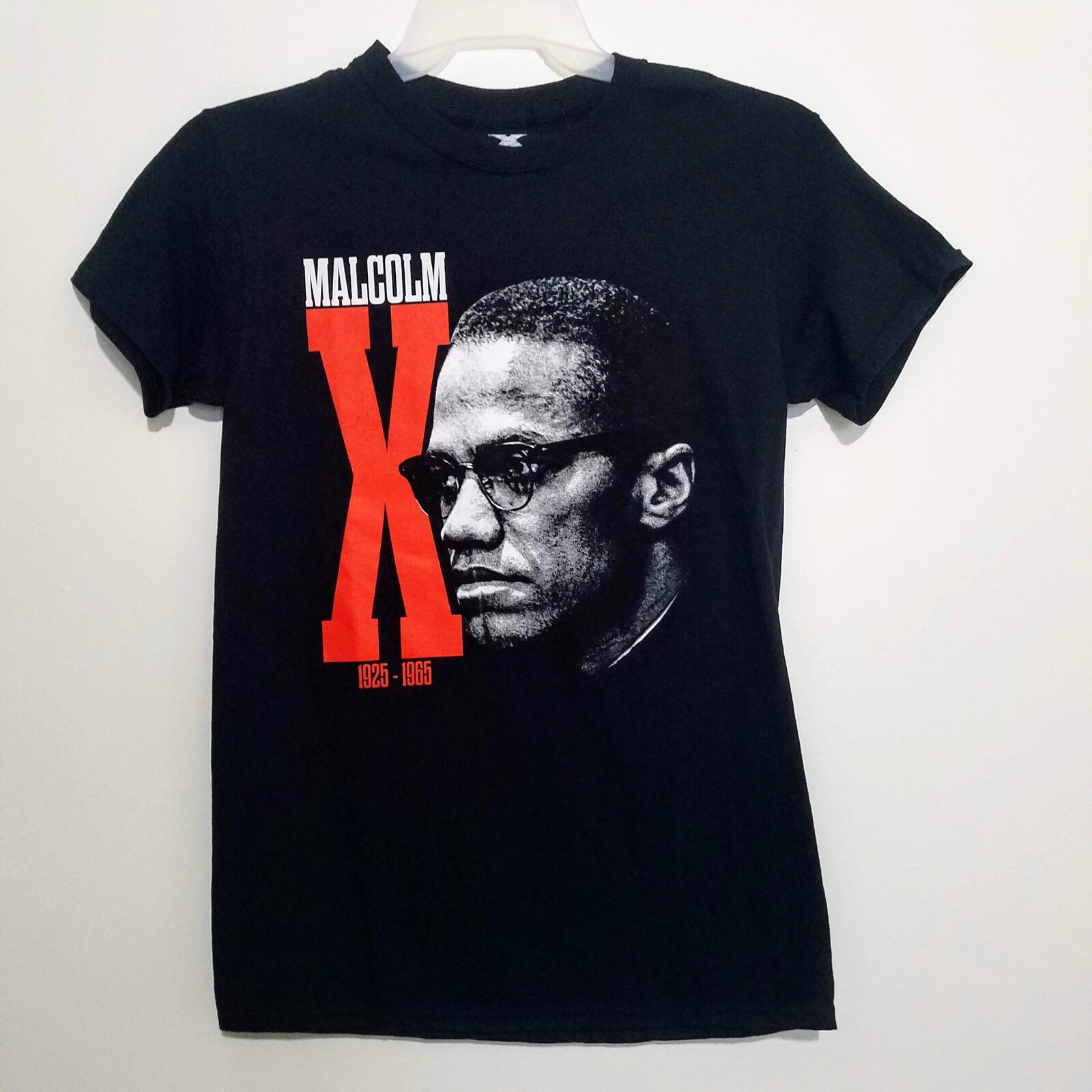 Malcolm X 1925-1965 T-Shirt Shirt Tee Men’s Short Sleeve Black Red Rare Small