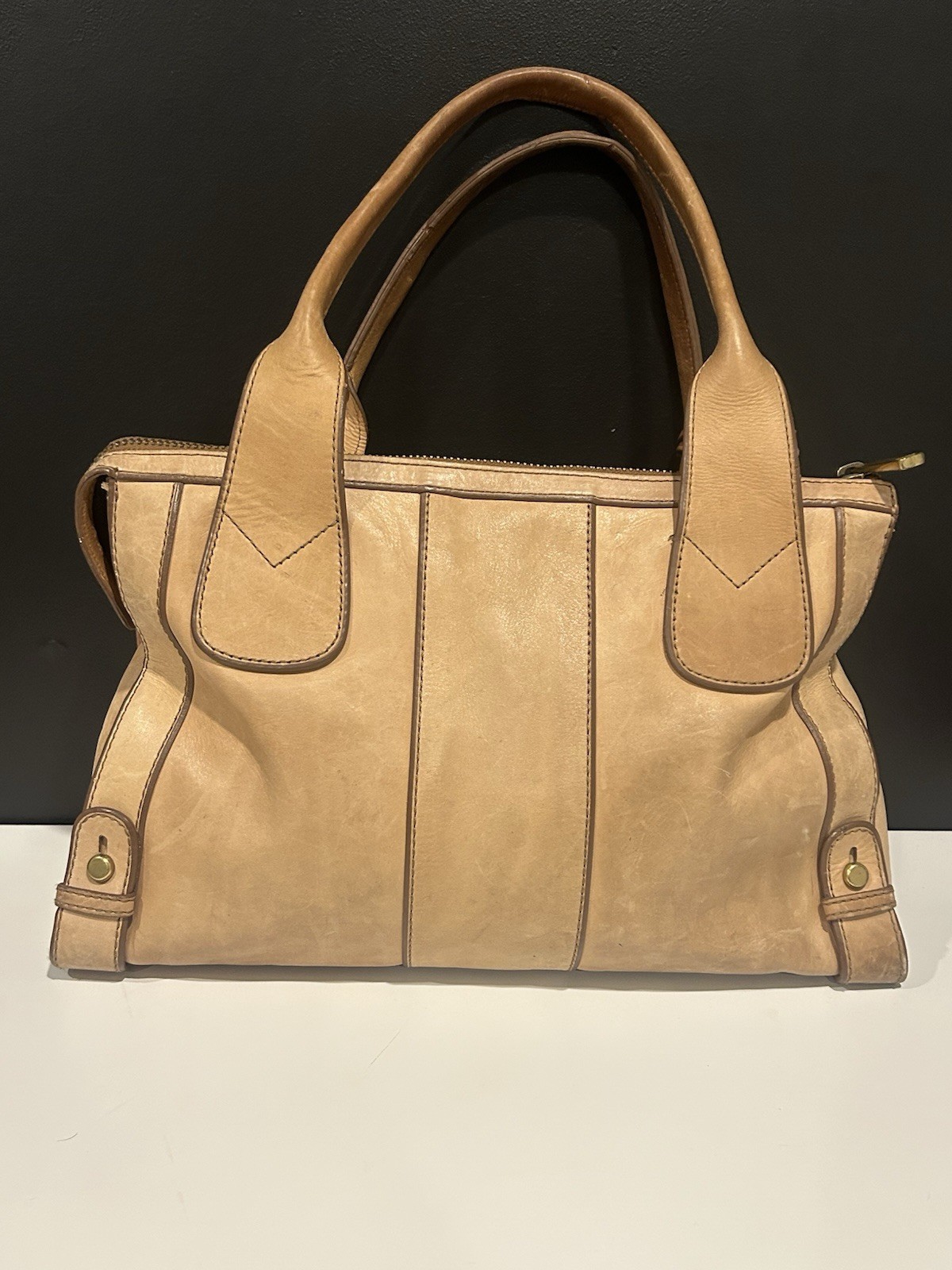 Vintage FOSSIL Reissue Tan Leather Satchel Shoulder Bag Purse Y2K Boho Key Charm