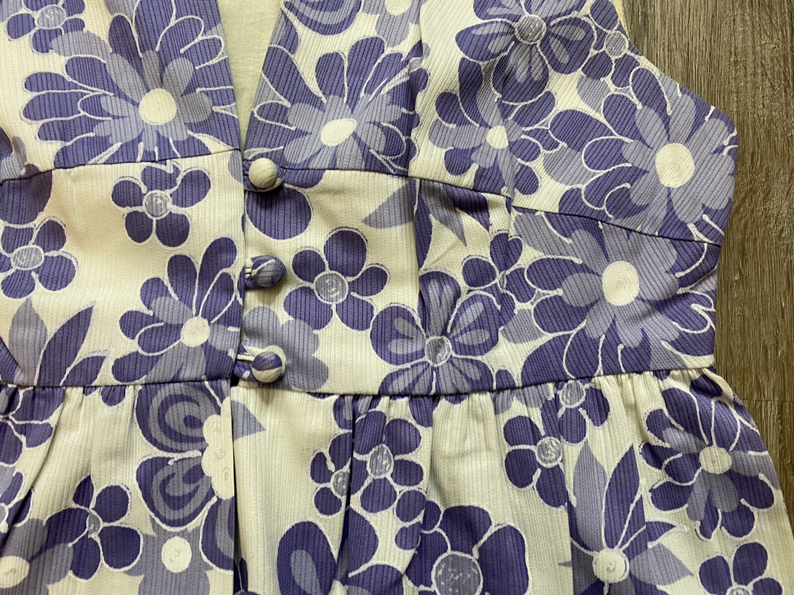 Vintage 1960’s Nalii Honolulu Hawaii Mod Pin-up Pleated Purple Flower Dress