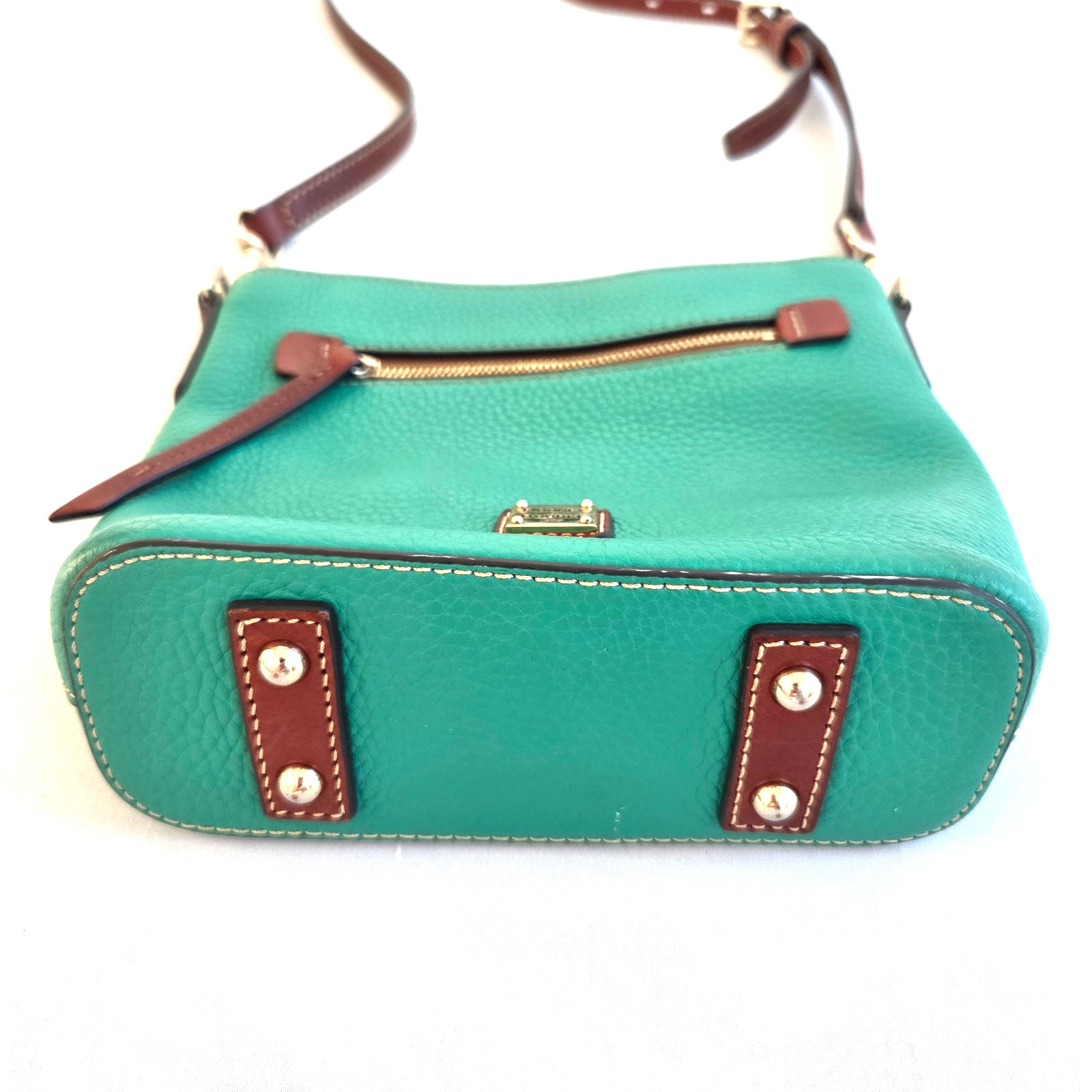 Dooney & Bourke Spearmint Green Pebble Grain Leather Zip Crossbody Purse Bag