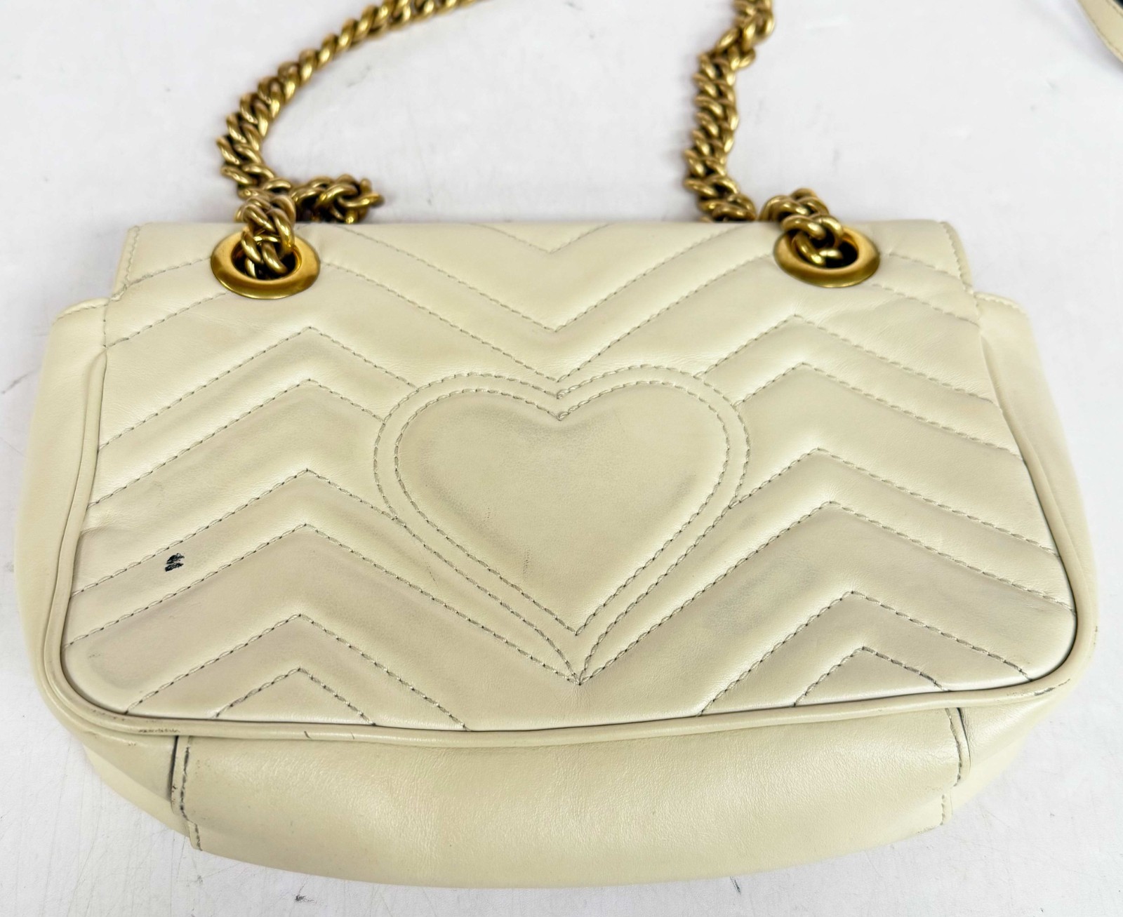 Gucci GG Marmont Small Matelasse Shoulder Bag Beige Small Entrupy Authenticity