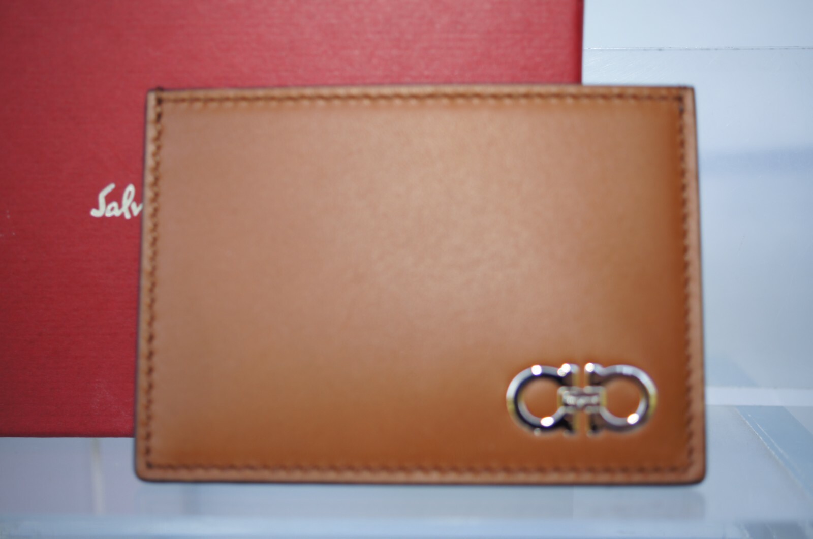 New Salvatore Ferragamo Men’s Wallet Credit Card Holder Brown Logo