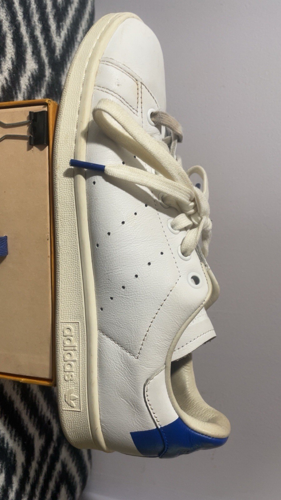 Size 9 – adidas Originals – Stan Smith – ART. EE5788 – FTWWHT/CROYAL/OWHITE RARE
