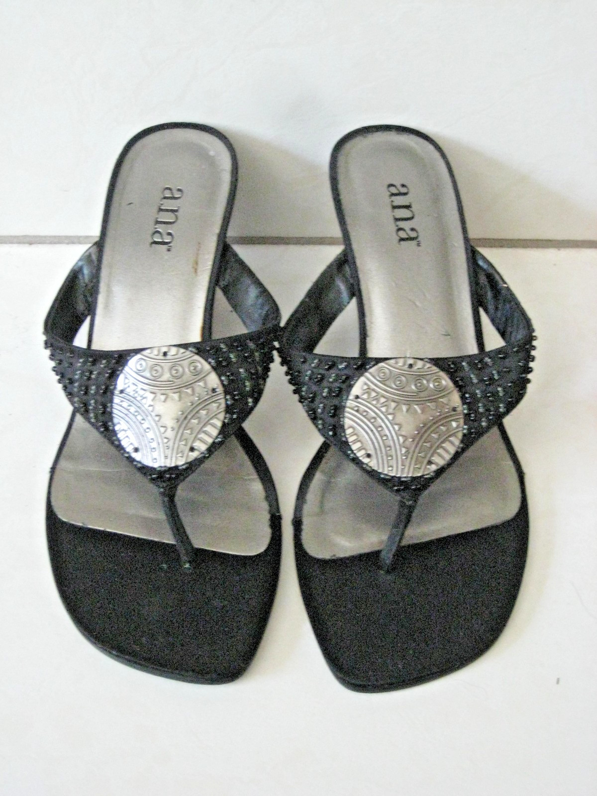 a.n.a. Black Thong Sandals with Silver Accent Size 7.5
