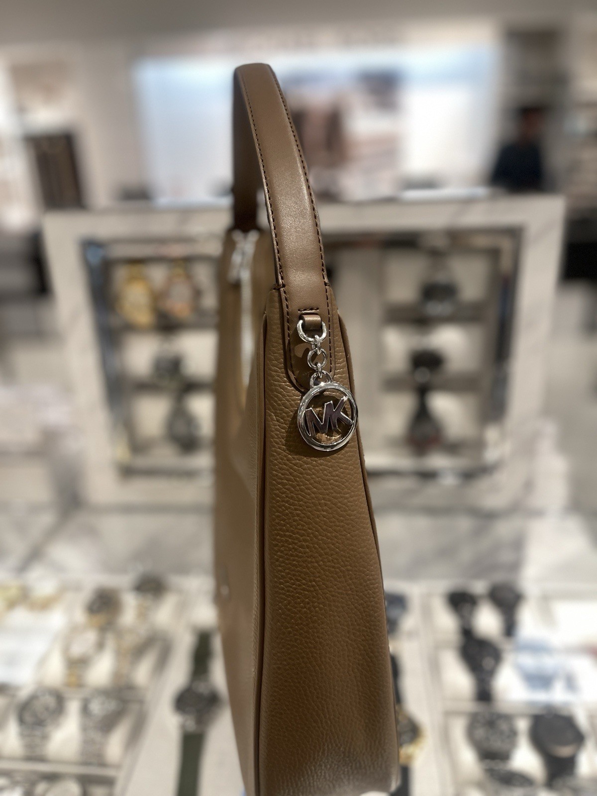 MICHAEL KORS OUTLET Nayla Medium Pebbled Leather Hobo Shoulder Bag NWT