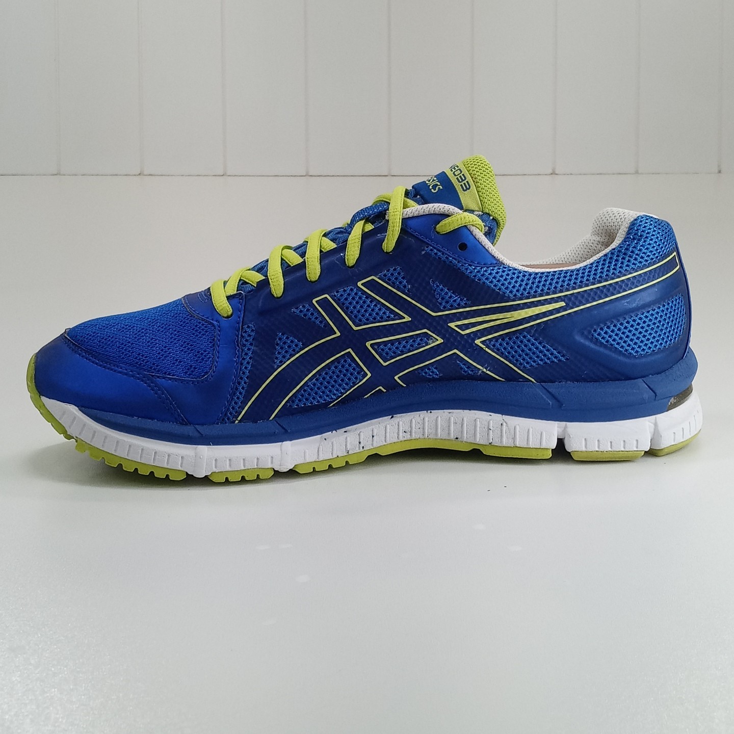 Asics Gel-Neo33 Men’s Running Shoes Blue Lime Green T222N Sneakers Size 10