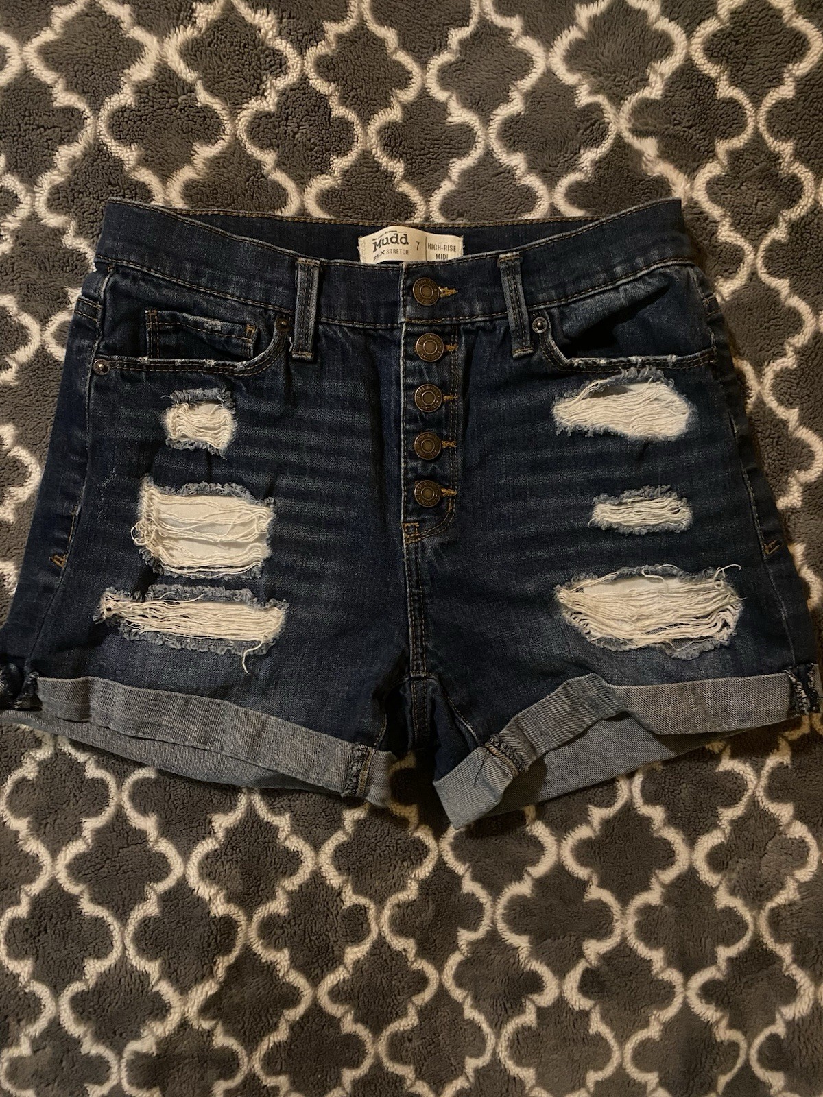 Mudd X-Static Women’s 7 Mid Rise Dark Wash Denim Cut Off Shorts Button Fly
