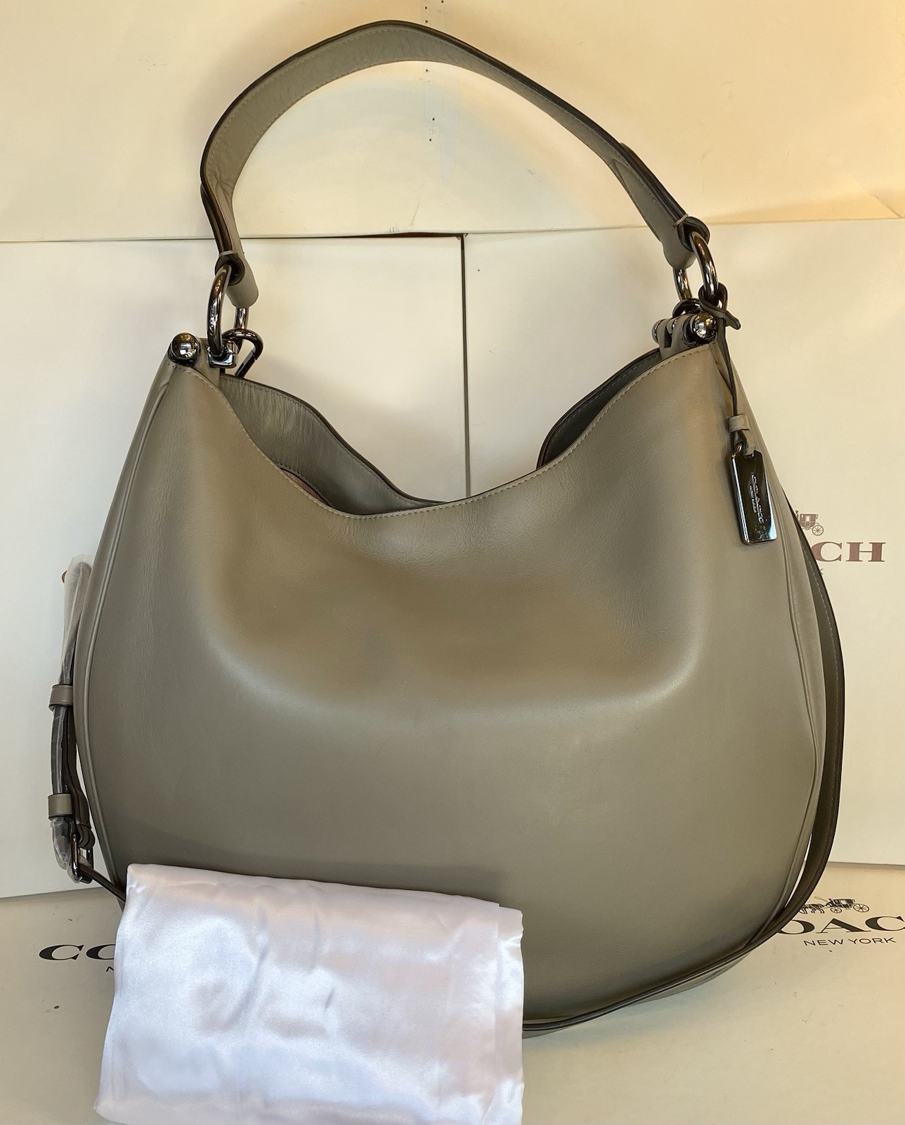Coach 36026 Nomad Hobo Stone Glovetanned Leather Large 2/Way Shoulder Bag
