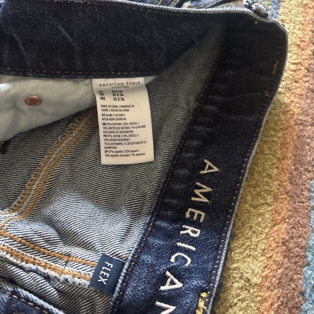 American Eagle Flex Baggy Dark Wash Blue Stretch Denim Jeans Men