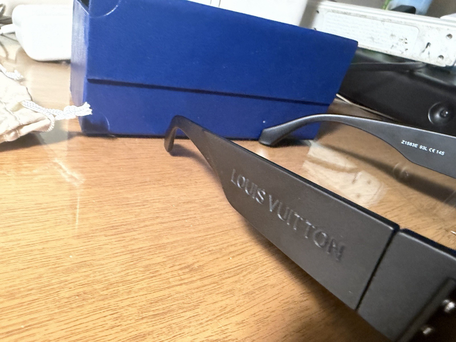 Louis Vuitton Z1569E Oversized Shield Monogram Sunglasses Black/Brown UV400