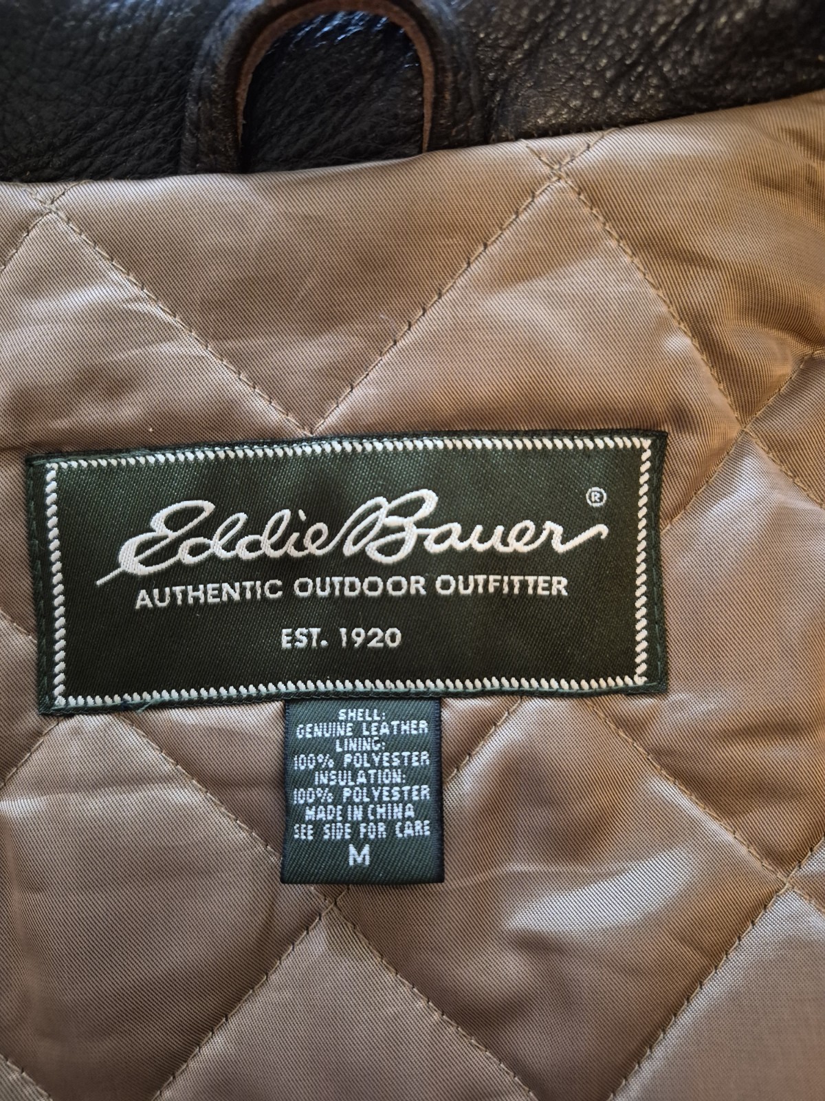 Eddie Bauer Men’s Black Leather Jacket Size M Full Zip Quilted Lined Pockets