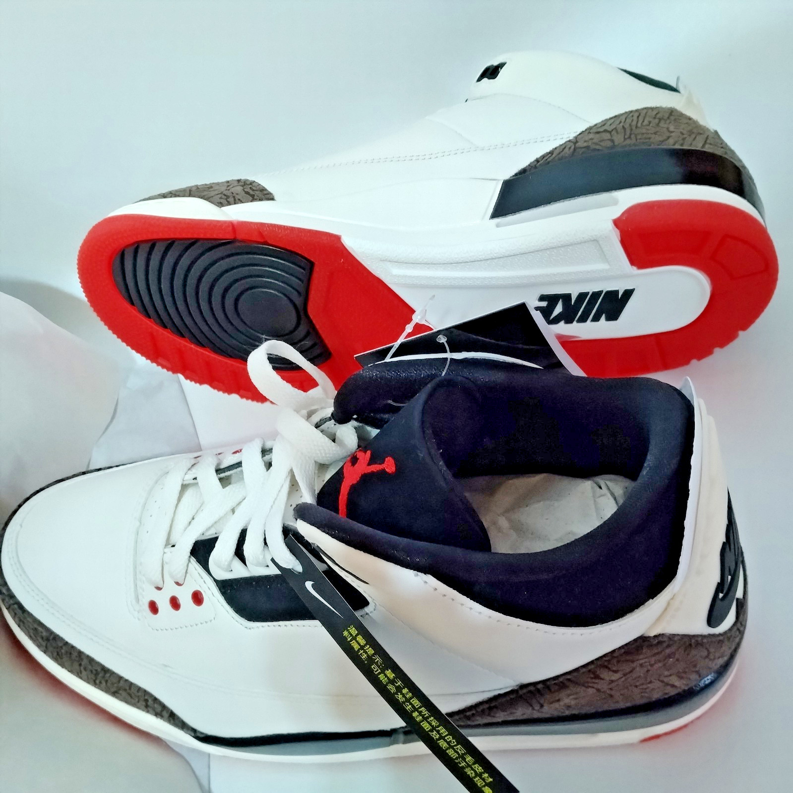 Nike Air Jordan 3 Retro OG Sail Black University Red IF4396-103 Men’s US 9.5 New