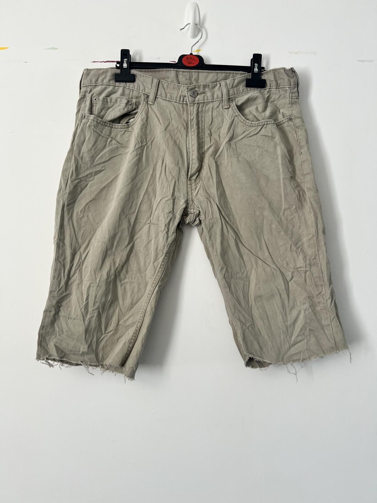 Levi’s 559 Short Beige Denim W38 Cut off Grade A #241