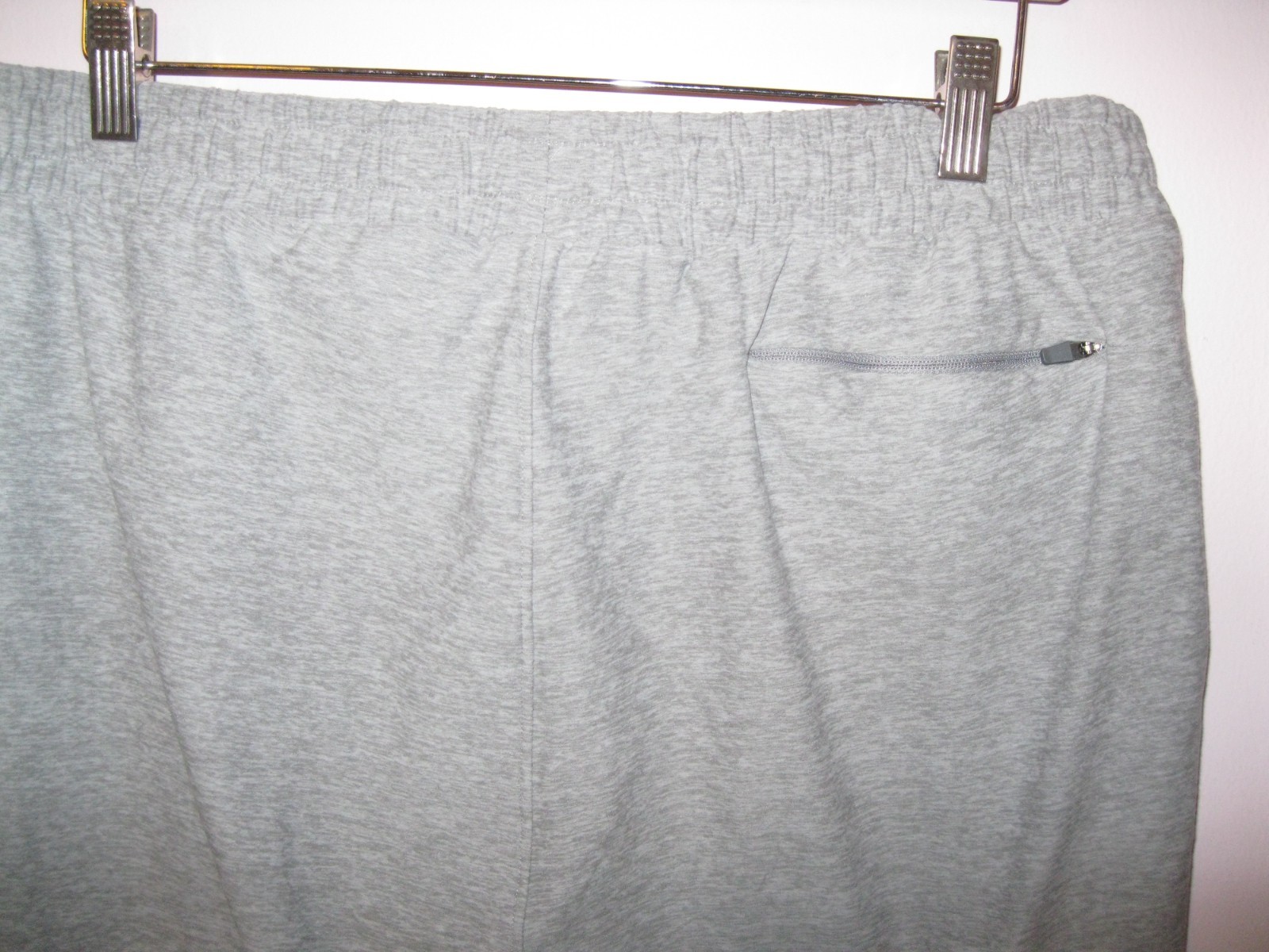 KIRKLAND SIGNATURE Men’s Lounge Pants/Jogger, stretch Heather black M/gray L