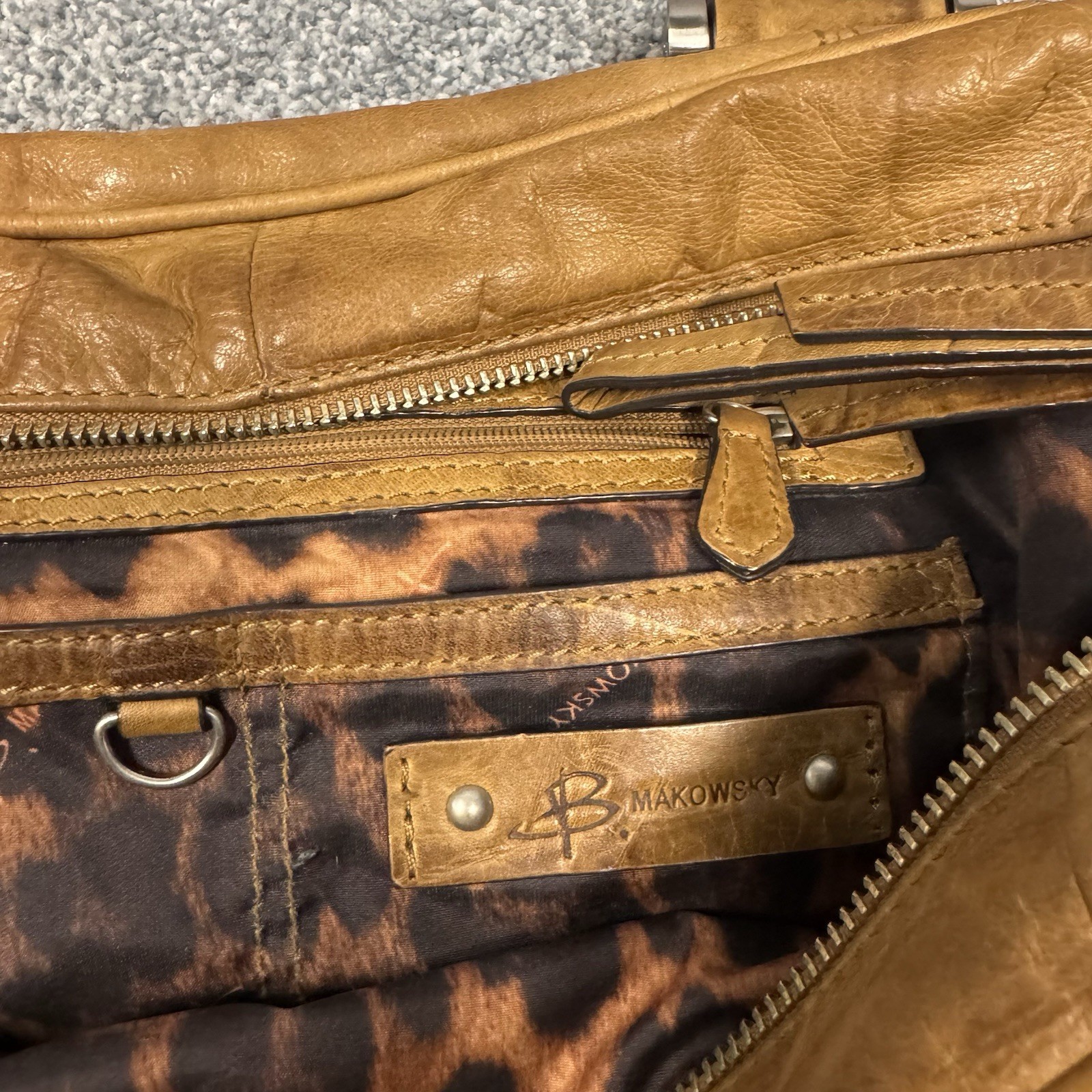 B. Makowsky Brown Leather Zip Top Satchel Handbag PocketBook Women’s Ladies