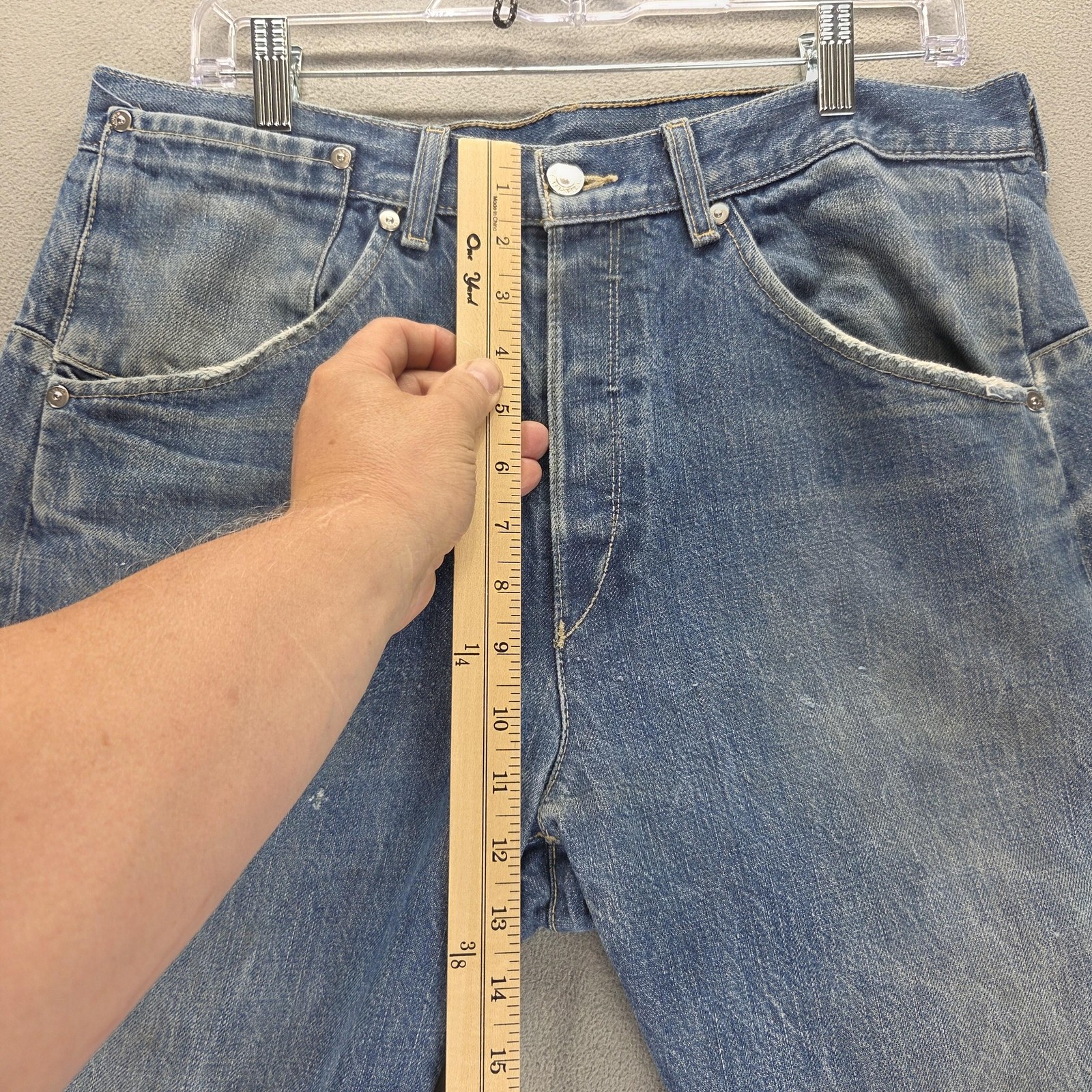 Vintage Levis Engineered Jeans Mens Blue Twisted Button Fly Fits 32×33