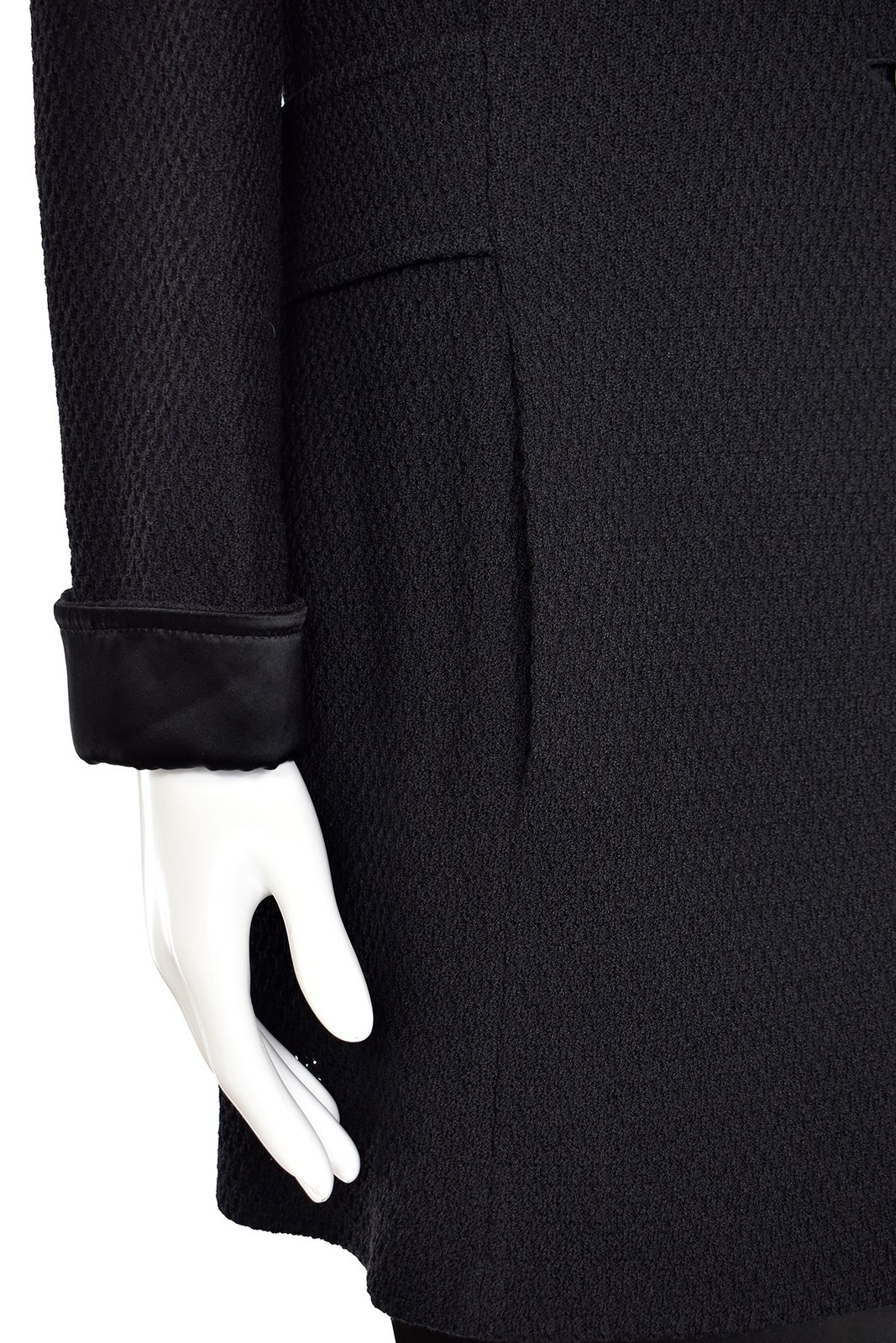 St. John Knits Black Jacket sz 16 – Long Black 1-Button Jacket w/ Satin Cuffs