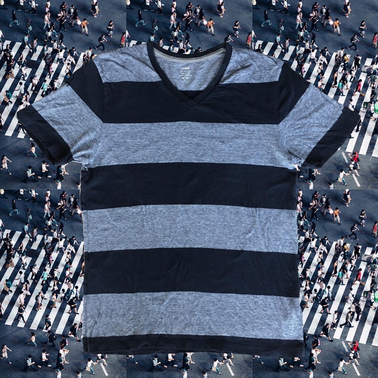 Old Navy Soft-Washed Ultra-Doux Striped Navy Medium T-Shirt