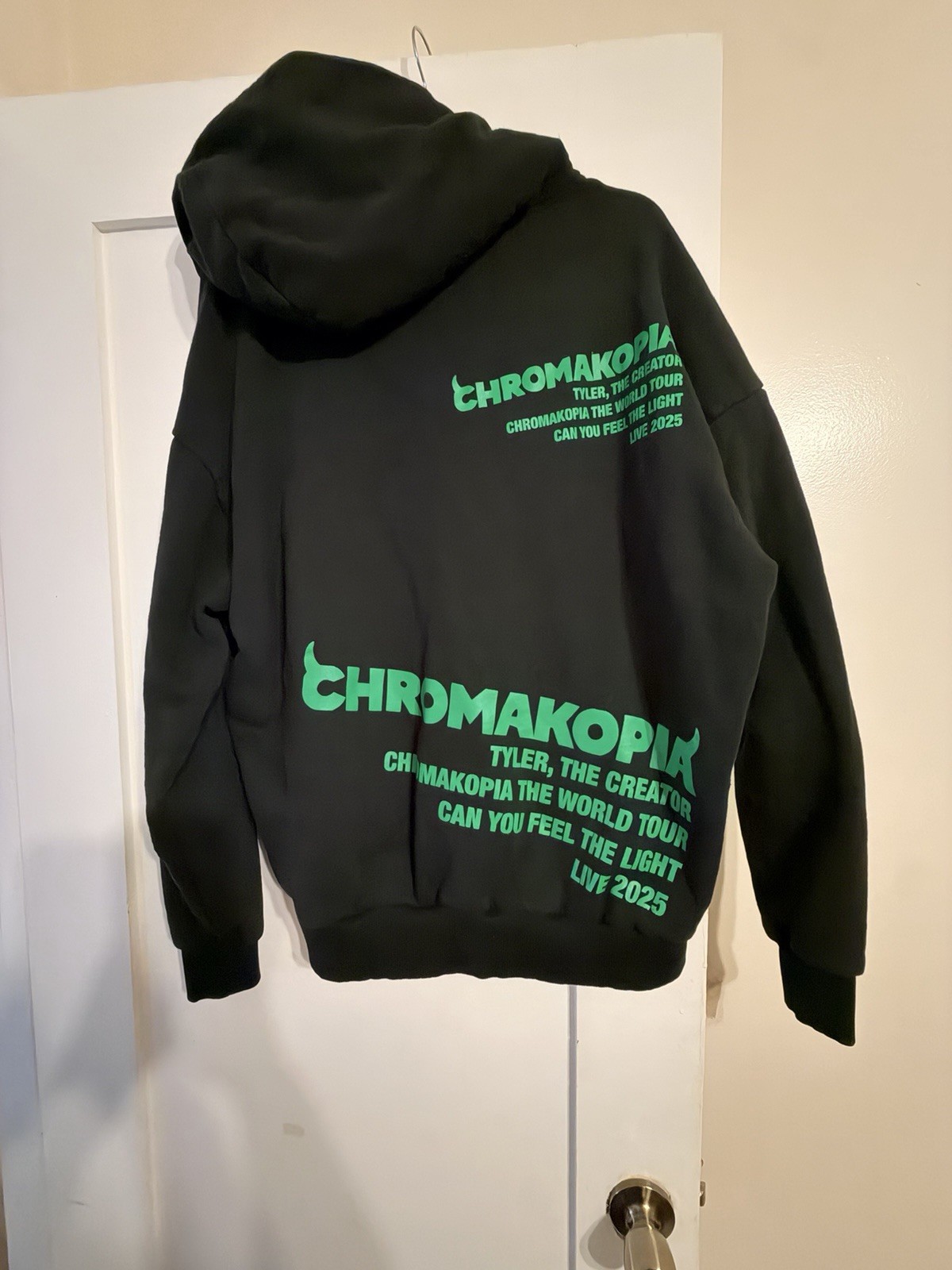 Tyler The Creator Chromakopia World Tour Medium Black Hoodie Sweatshirt