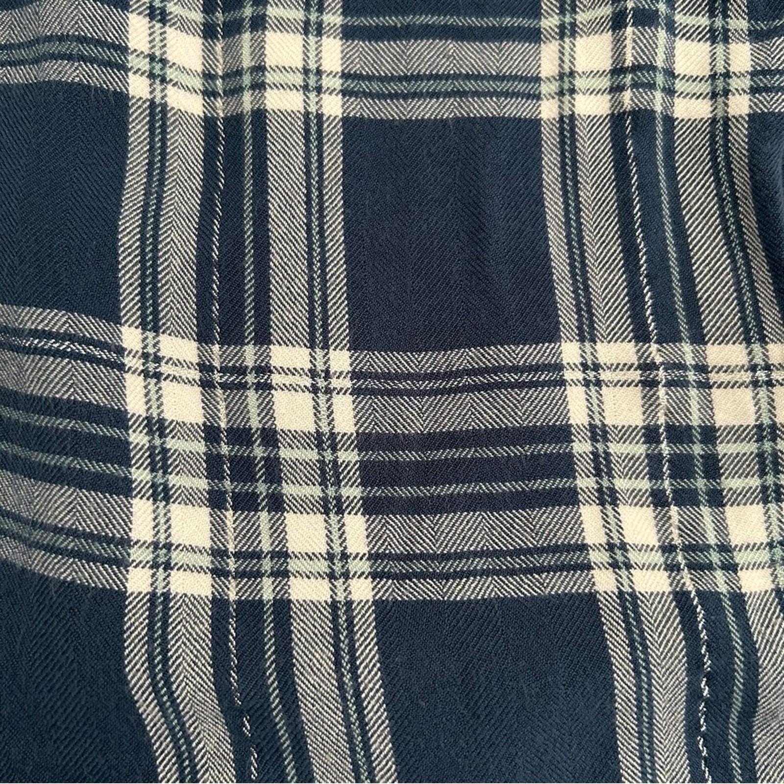 White House Black Market Size 6 Blue, White, Silver Plaid Bow Sleeve Blouse