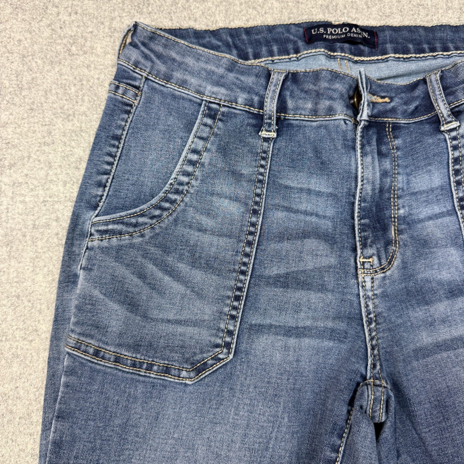 U.S. Polo Assn. Premium Denim Jeans Size 6 Regular Blue Patch Pocket Raw Hem
